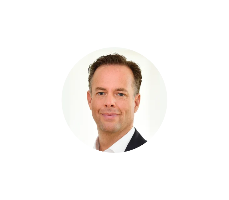 Porträt von Andreas Kick, COO von 4flow, im Rahmen eines Kundenstatements über erfolgreiche Zusammenarbeit mit ForTech Consulting.