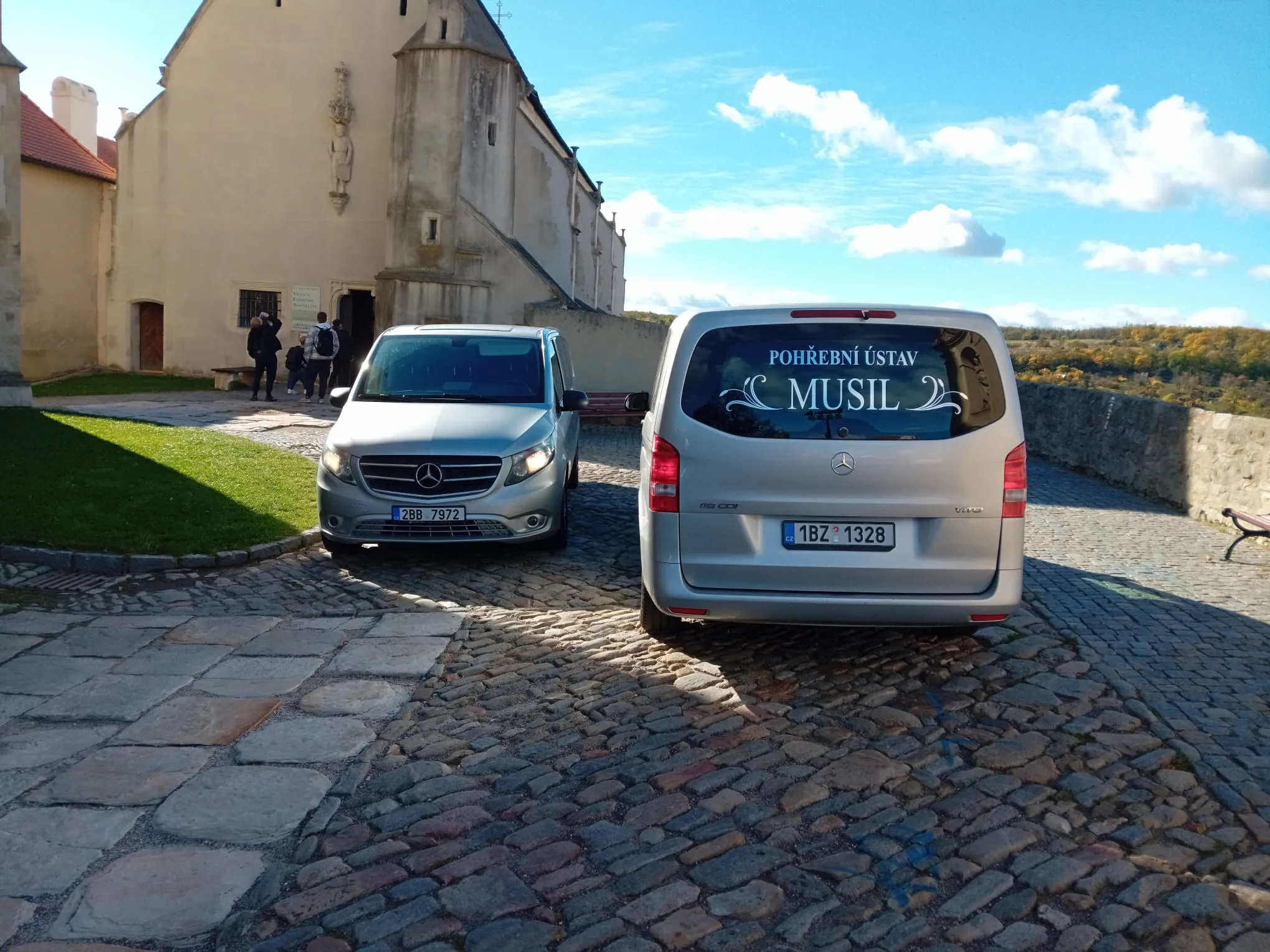 Převozy zemřelých – Pohřební ústav Musil