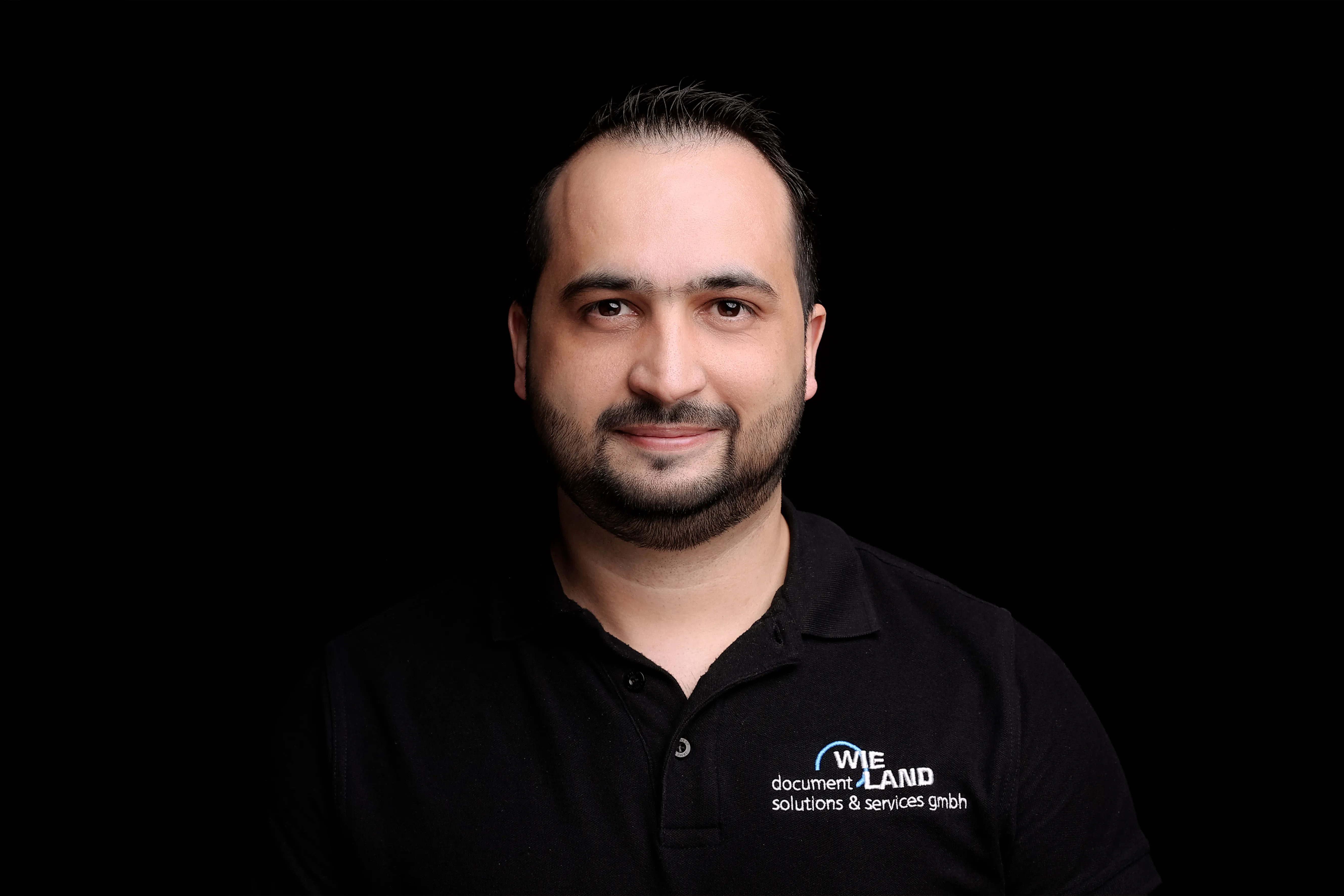 [headshot] image of customer (for a travel tech)