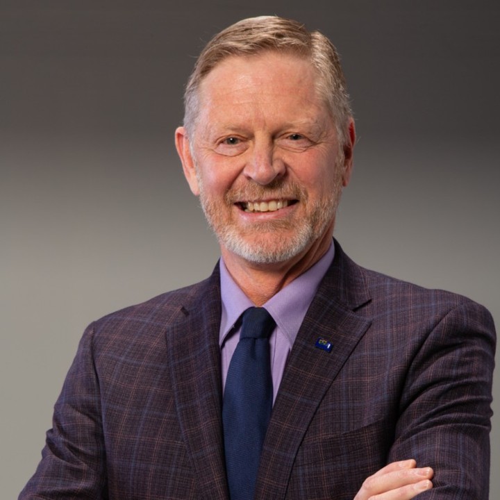 [headshot] image of customer (for a general contractor)