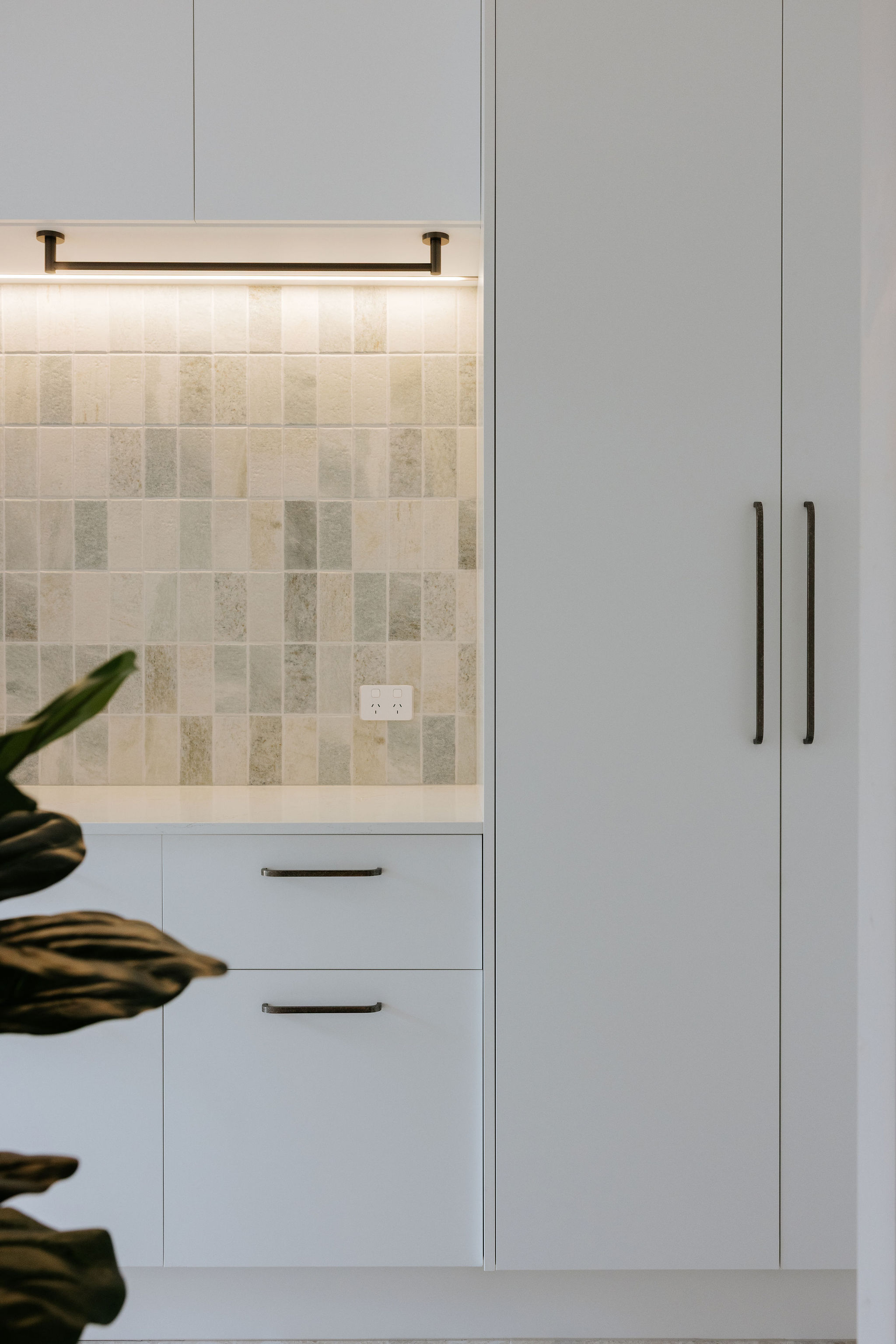 Full-height wall tiling from Phils Tiles in a Sunshine Coast bathroom designed by Pearl Interiors