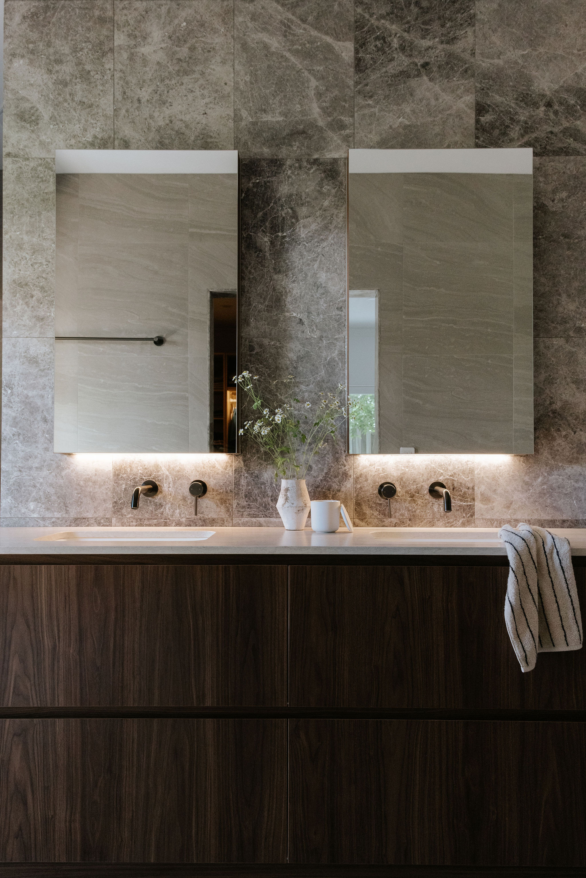 Neutral-toned bathroom with stone benchtop, Sunshine Coast interior design by Pearl Interiors