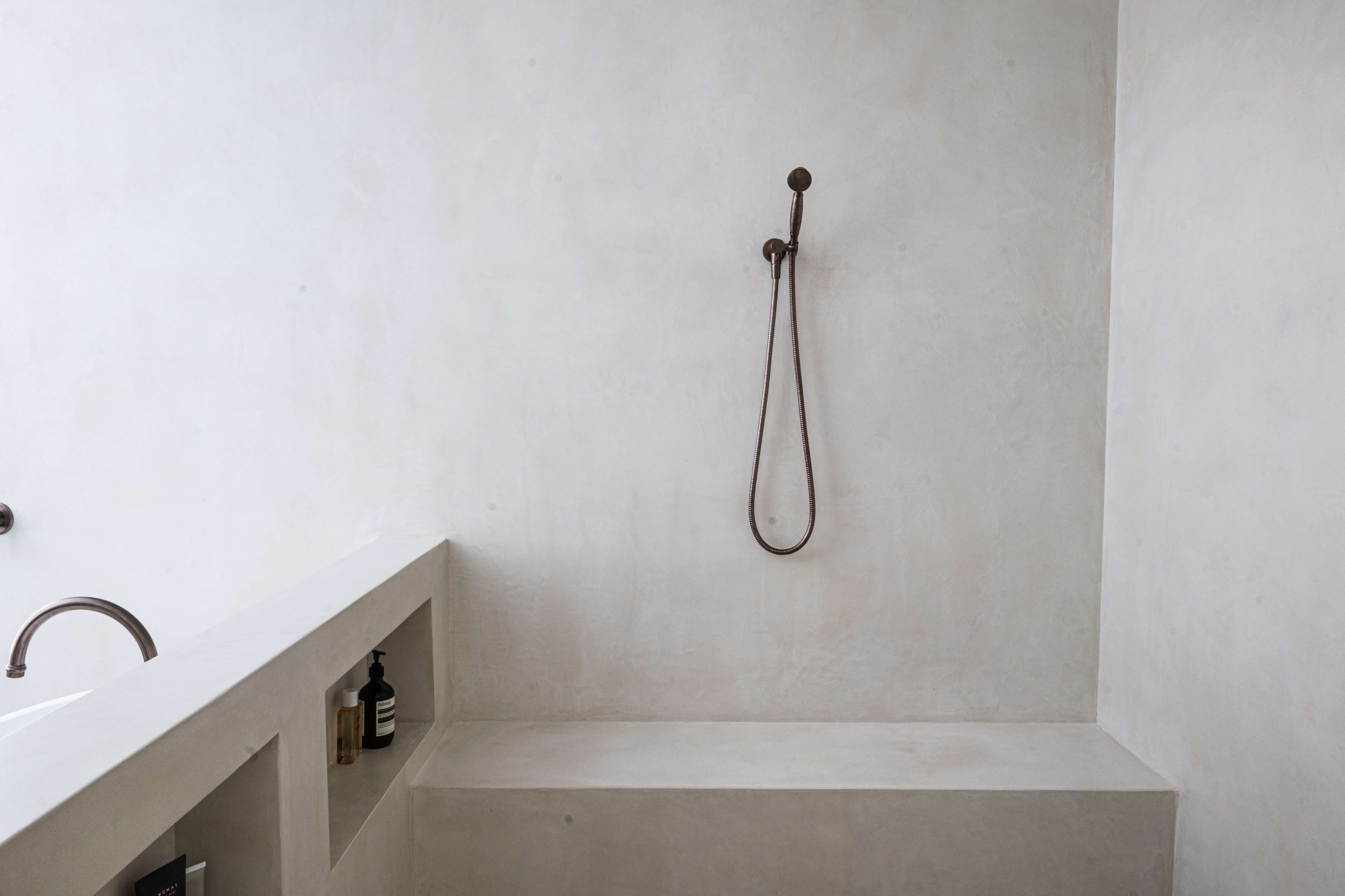 Moody spa-inspired bathroom, moody spa-inspired parents' bathroom renovation in Timbeerwah, Noosa Hinterland by Pearl Interiors, built with Squire Development Group, Ace Stone and Tile stone tiling and Faucet Strommen tapware