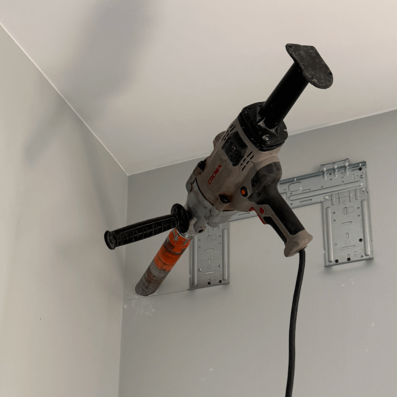 Установка кондиционеров в Тбилиси Airfixer