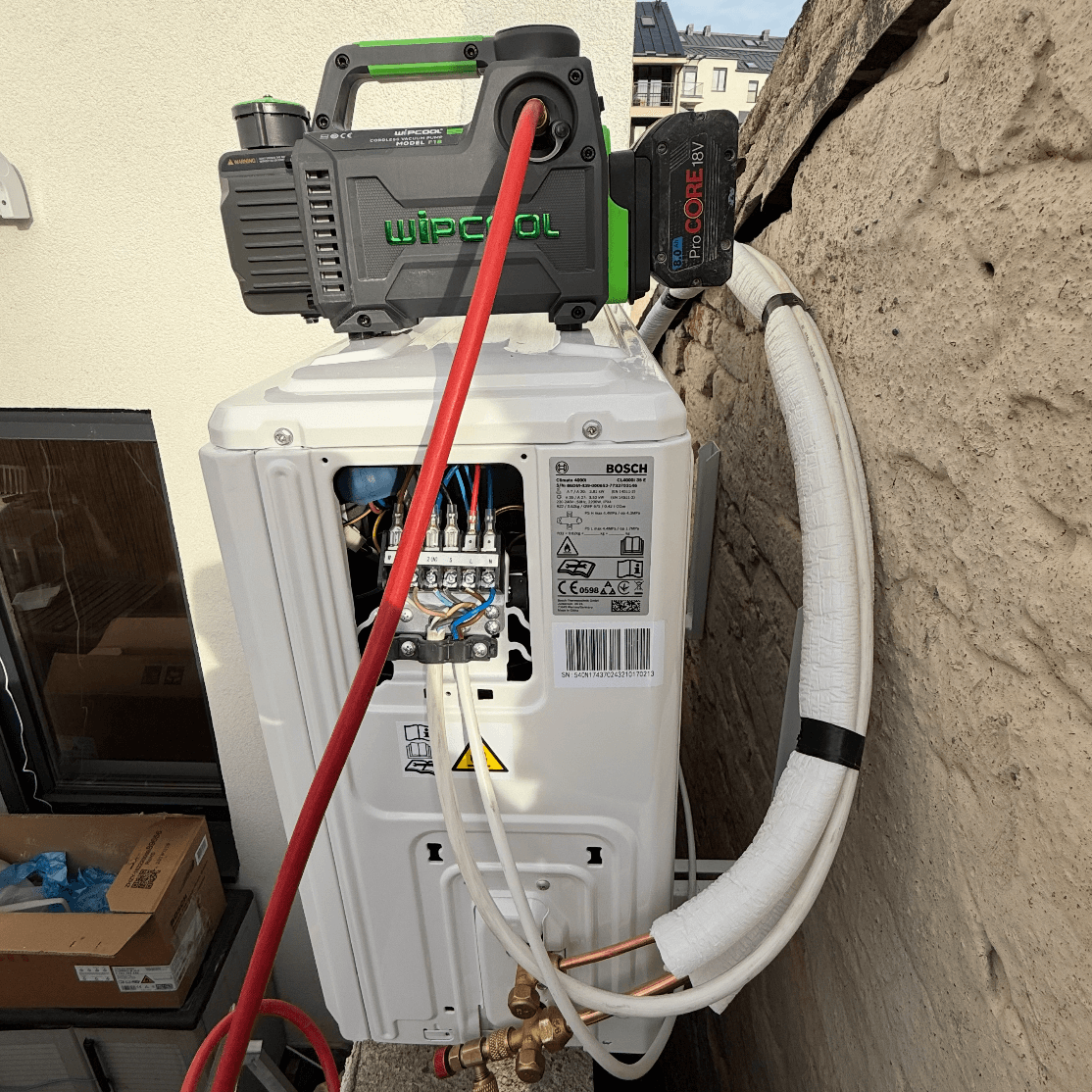 установка кондиционеров в Тбилиси с вакуумацией Airfixer