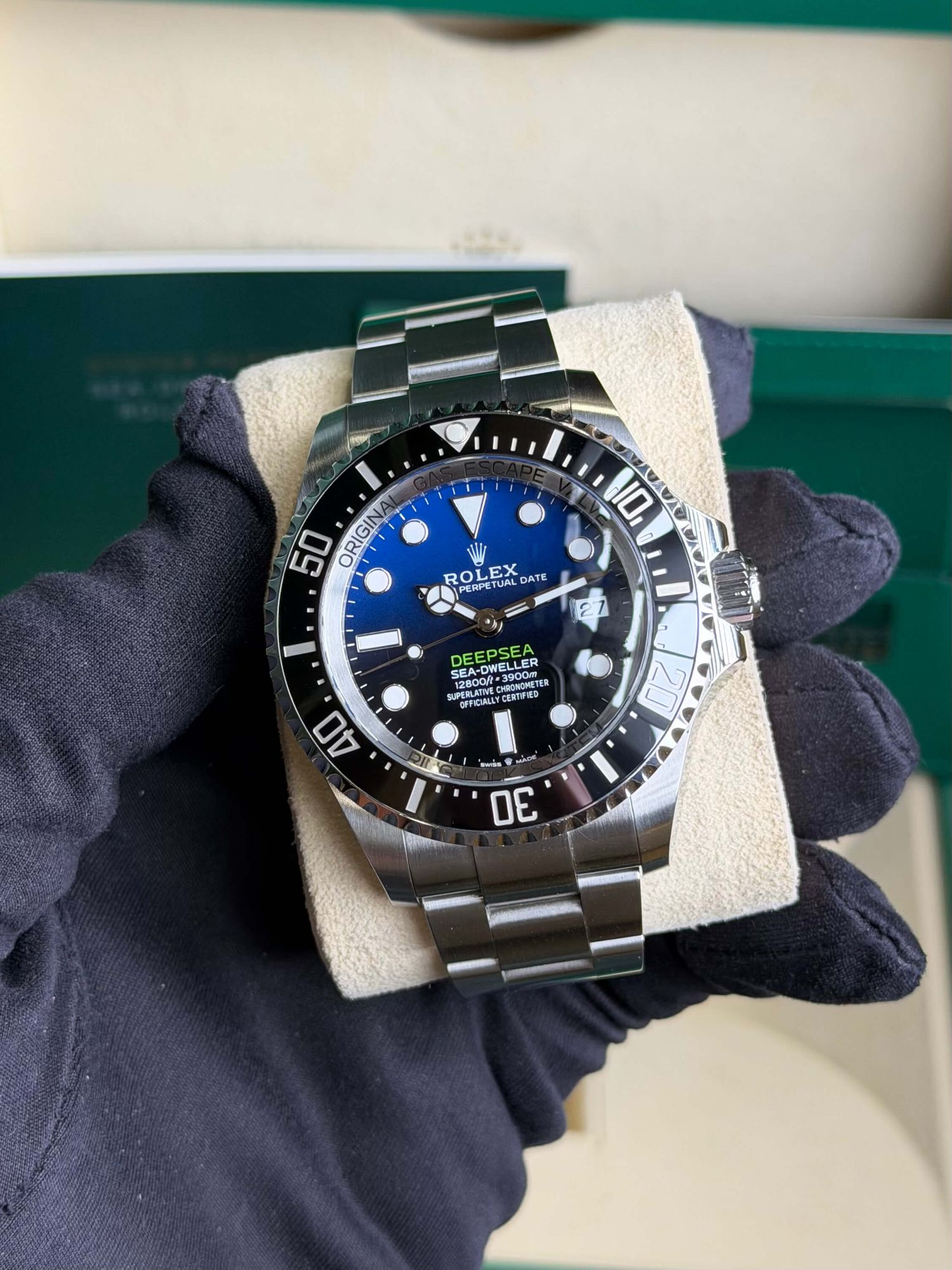 Watchrr - Authentic luxury watch