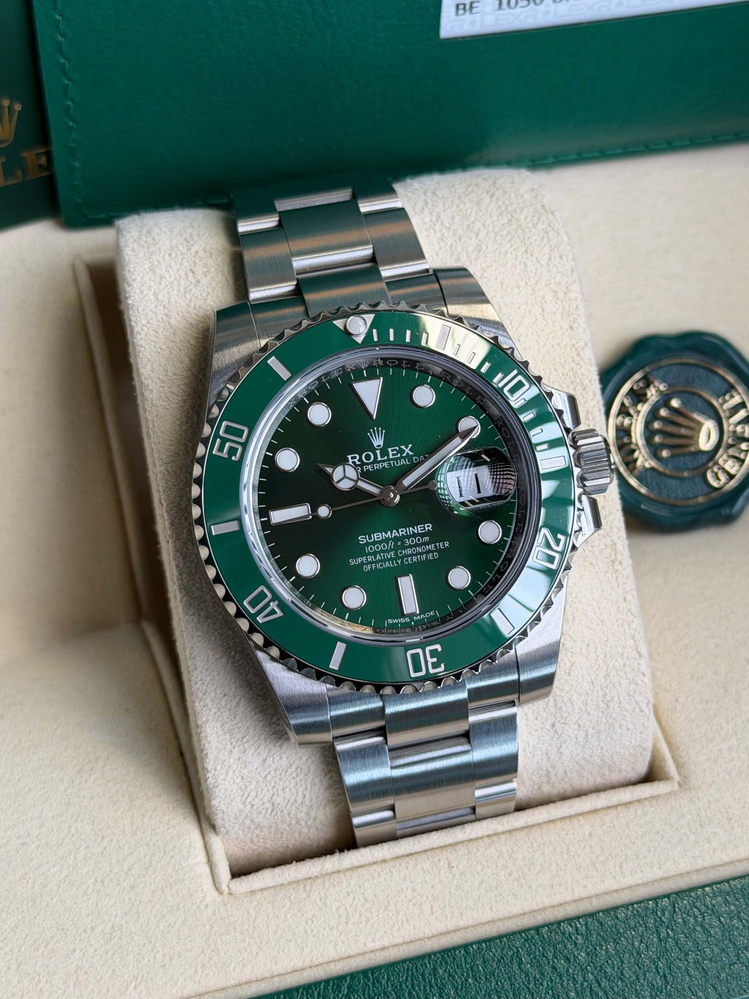 Watchrr - Authentic luxury watch