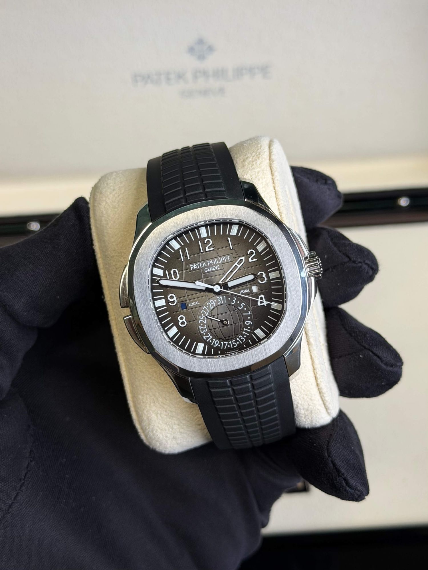 Watchrr - Authentic luxury watch