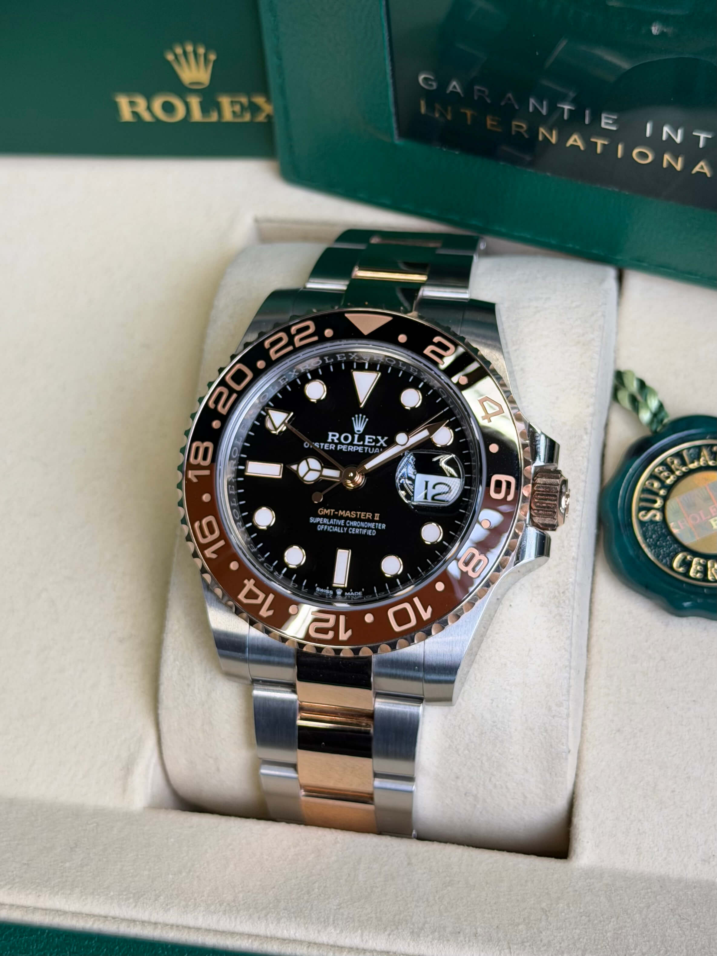 Watchrr - Authentic luxury watch