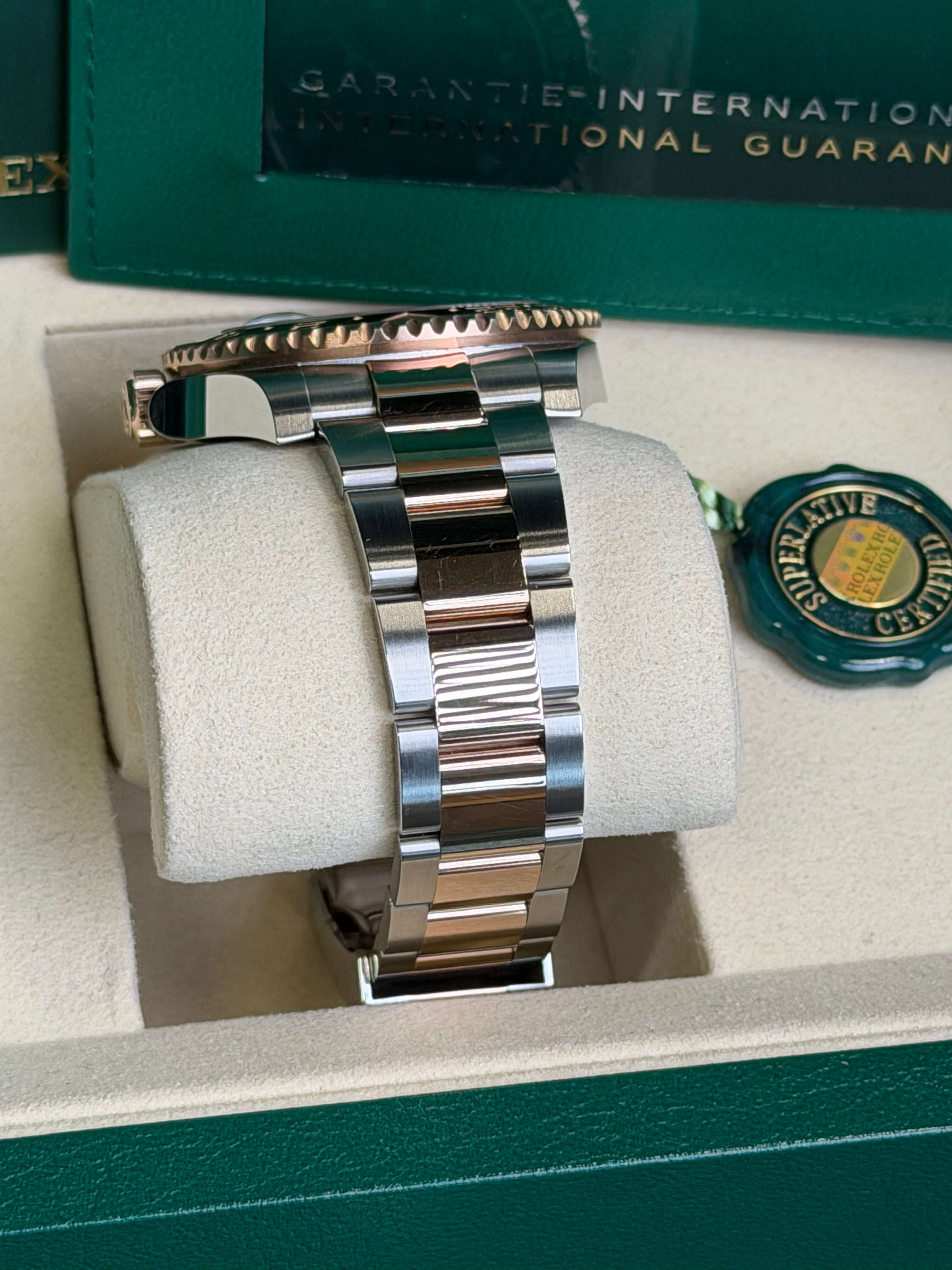 Watchrr - Authentic luxury watch