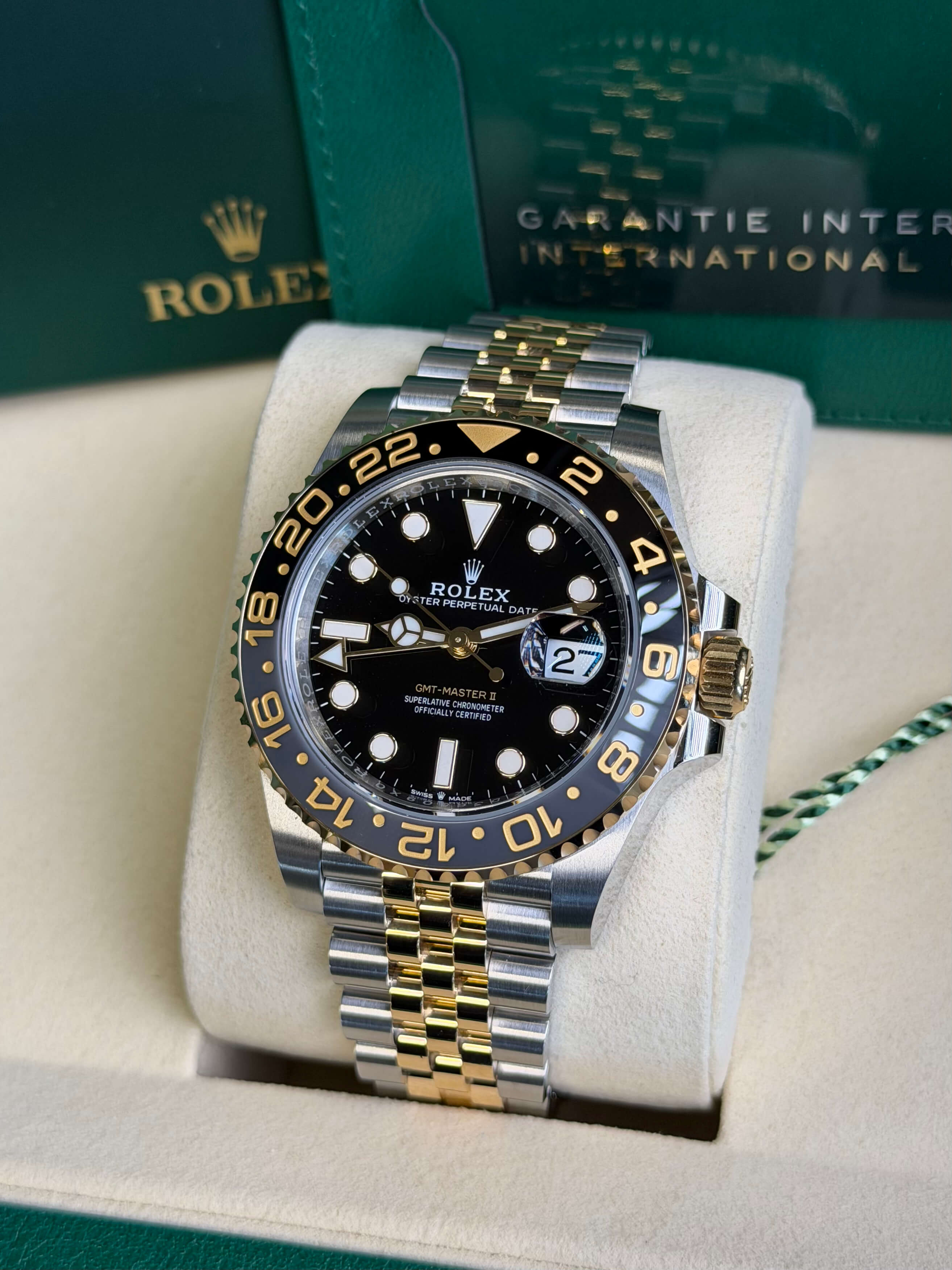 Watchrr - Authentic luxury watch