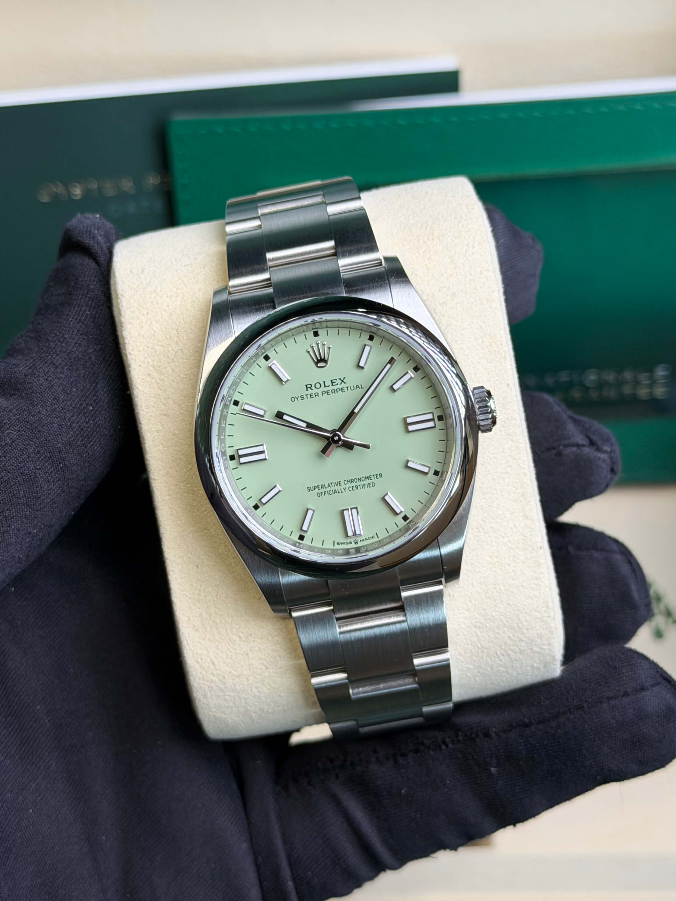 Rolex 126000 Oyster Perpetual 36 Pistachio