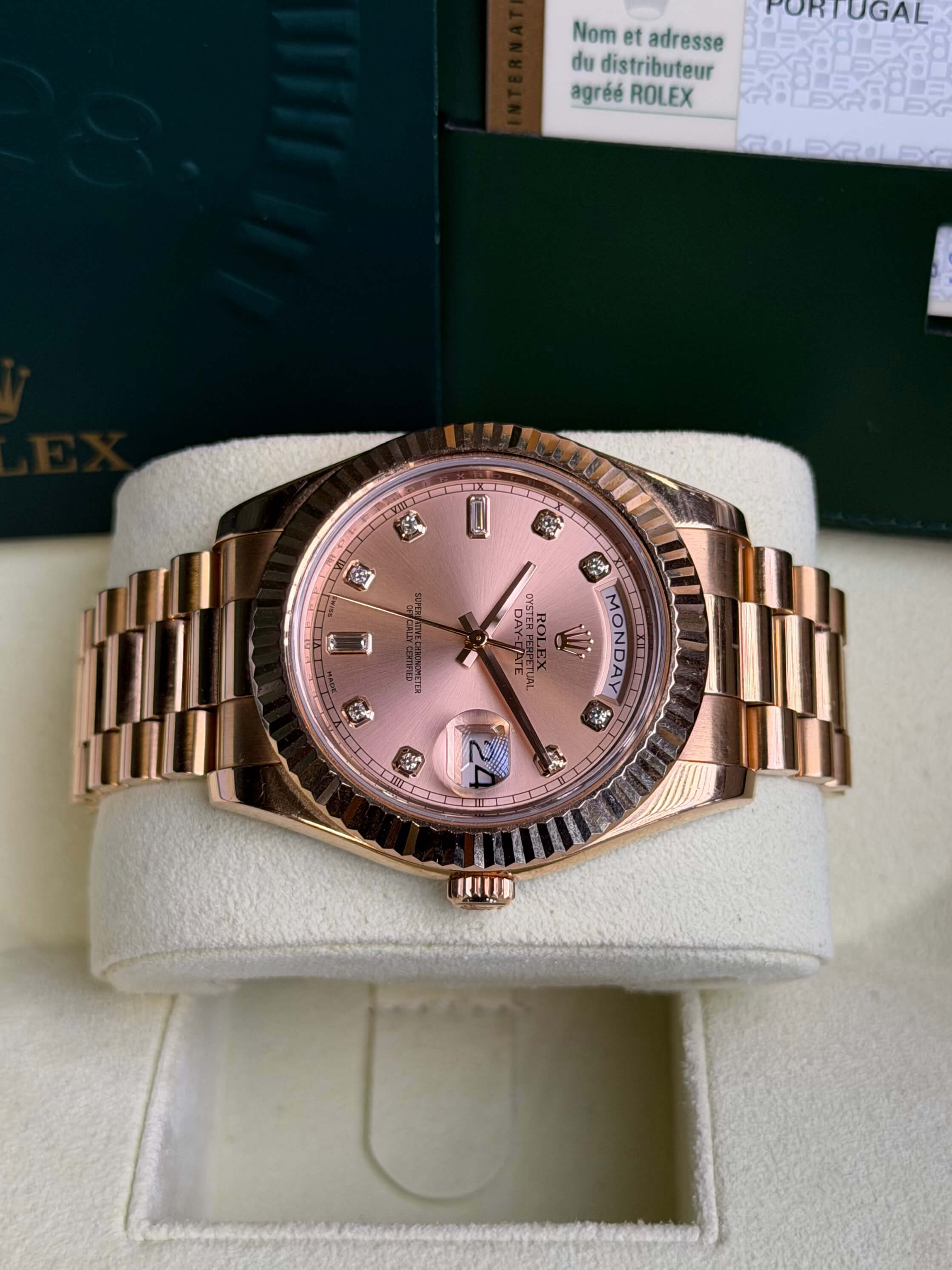 Watchrr - Authentic luxury watch