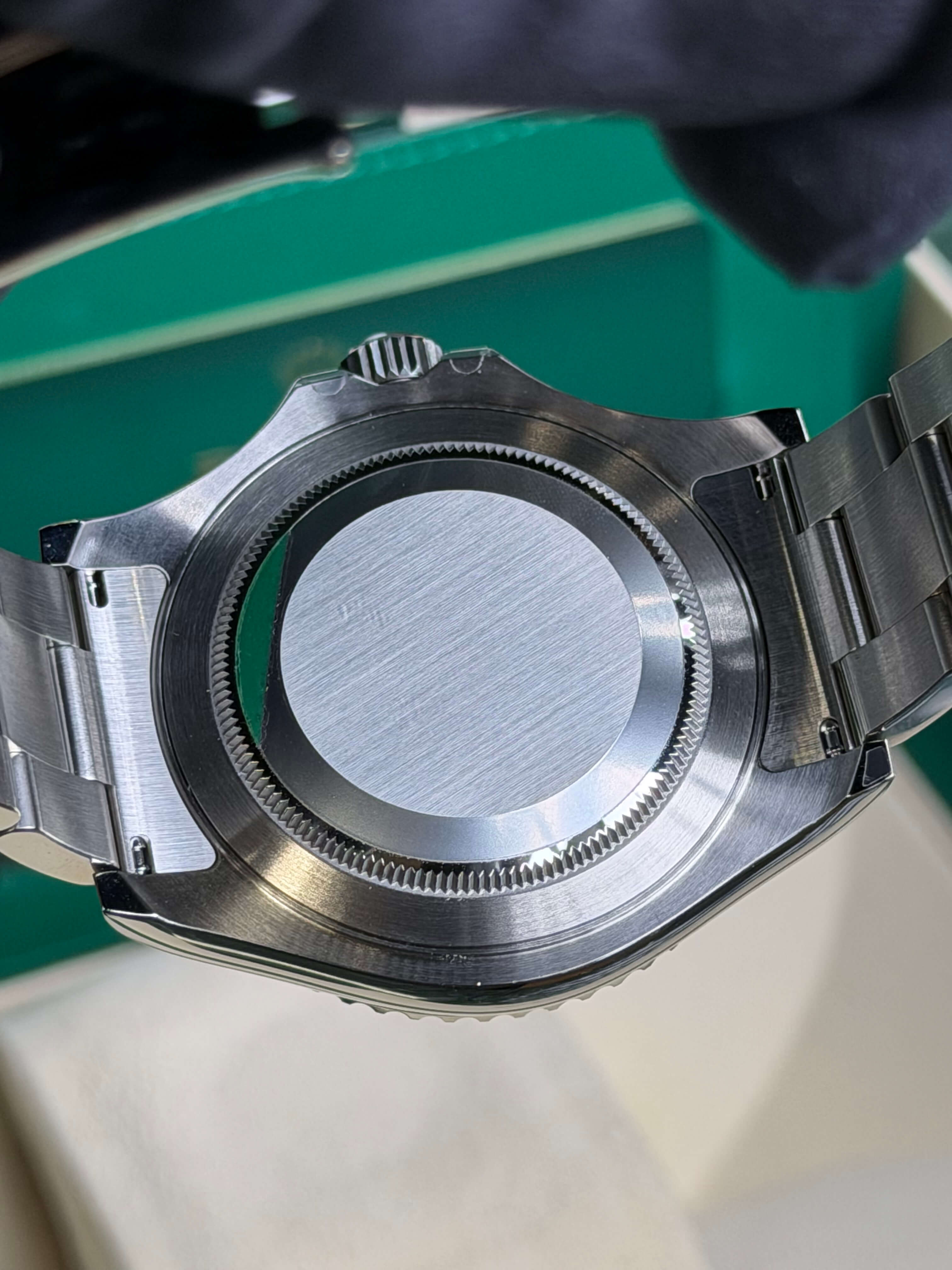 Watchrr - Authentic luxury watch