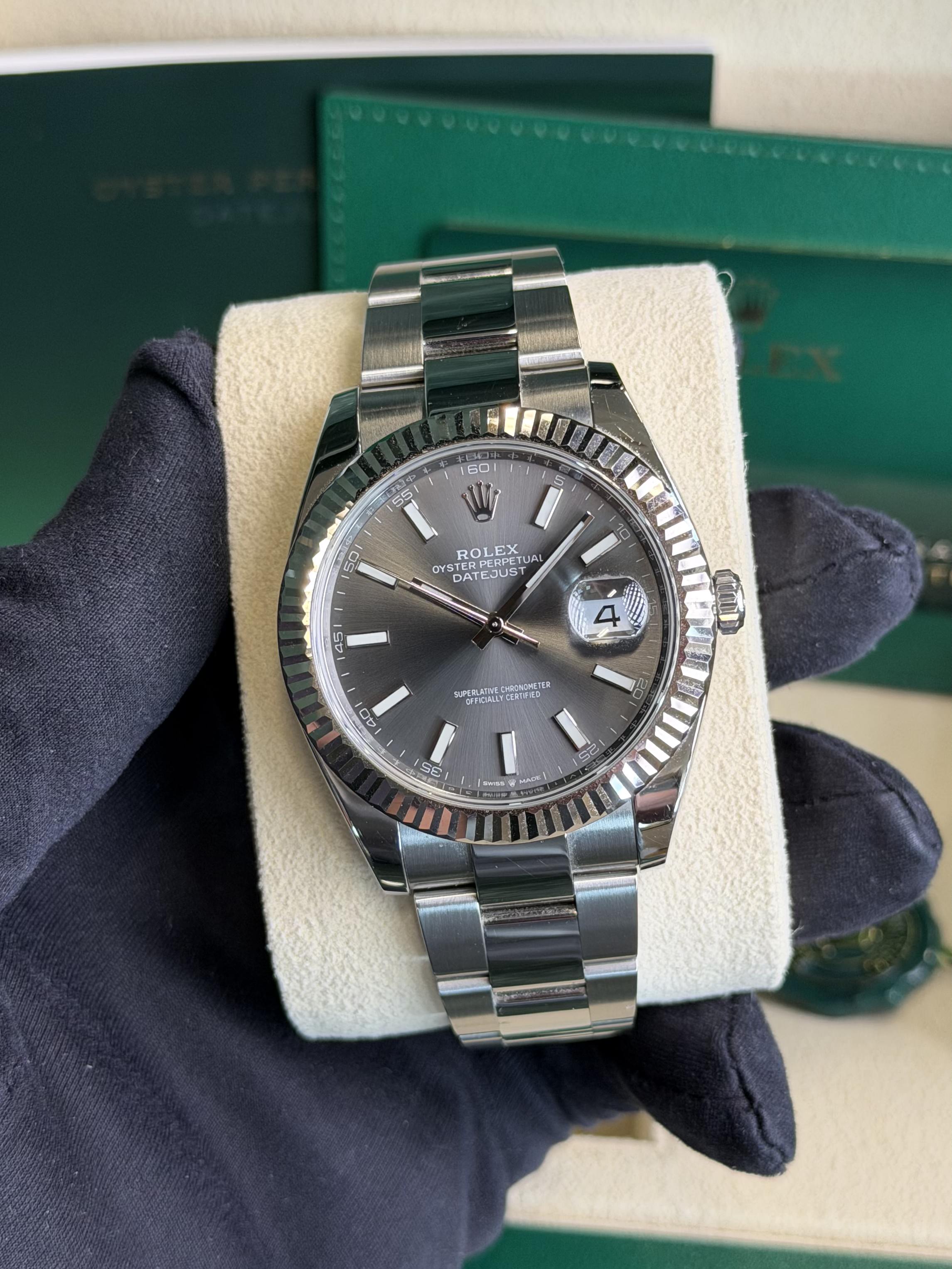 Rolex 126334 Datejust 41 Dark Rhodium Oyster 2023