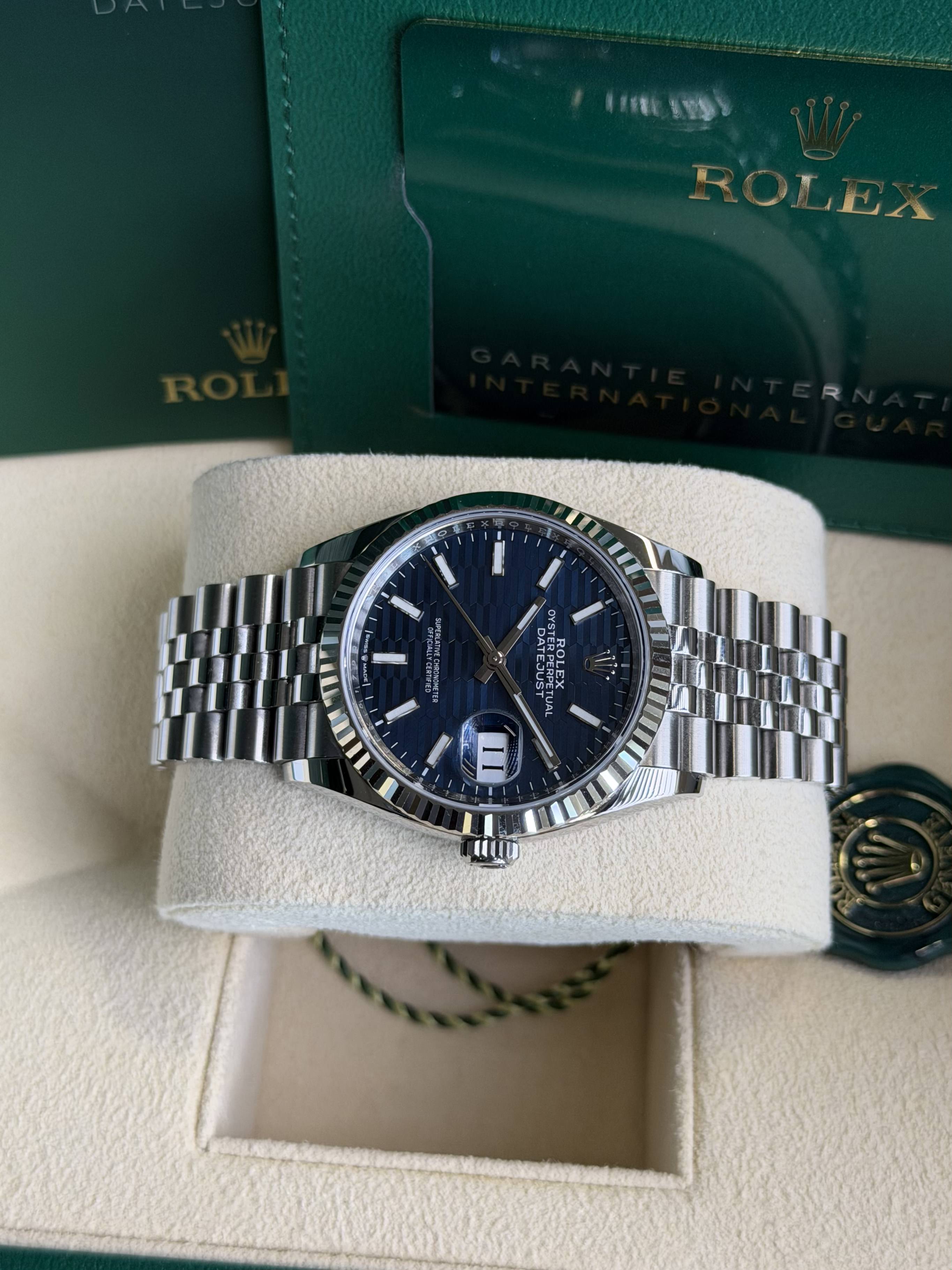 Watchrr - Authentic luxury watch