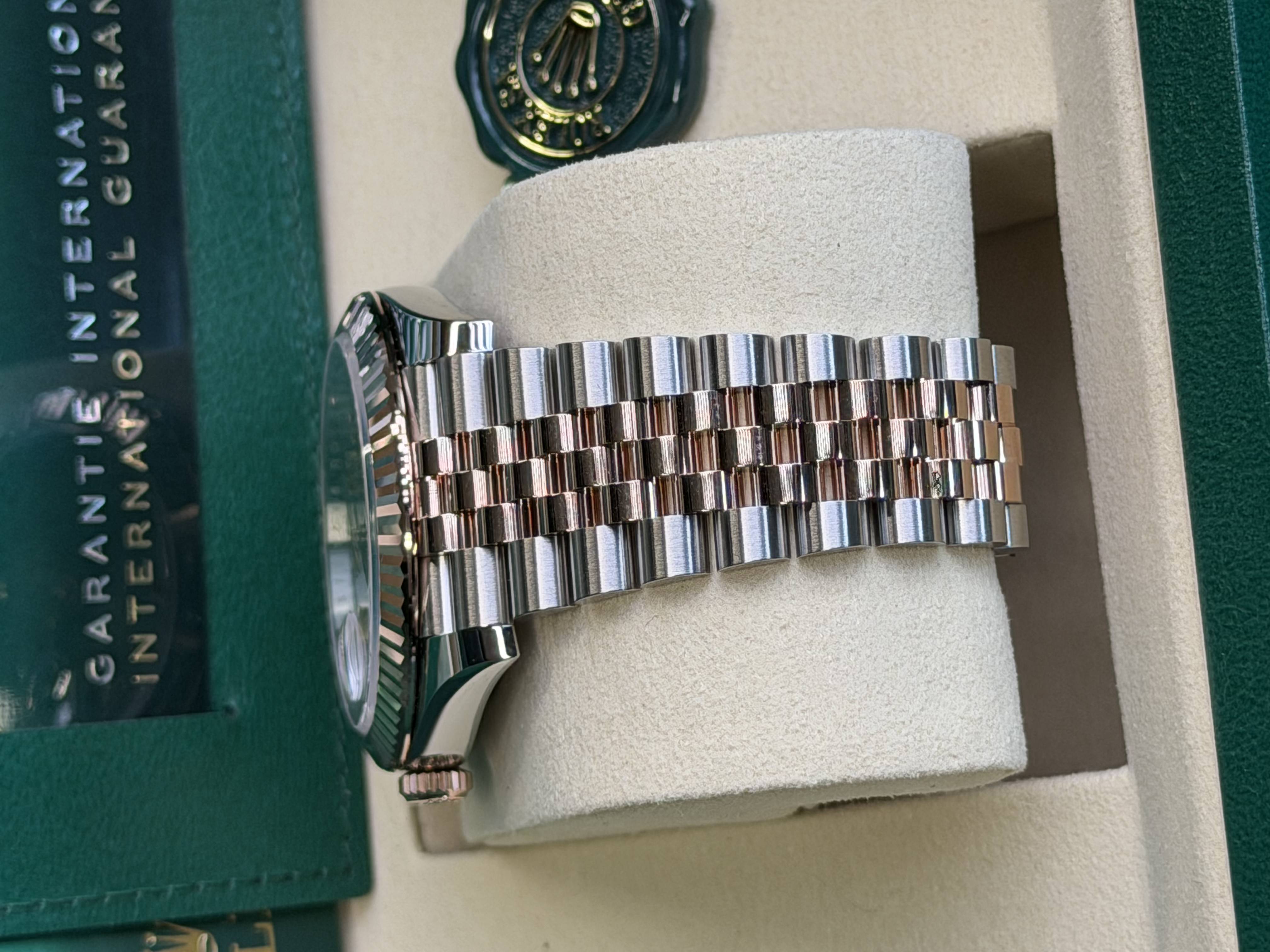 Watchrr - Authentic luxury watch