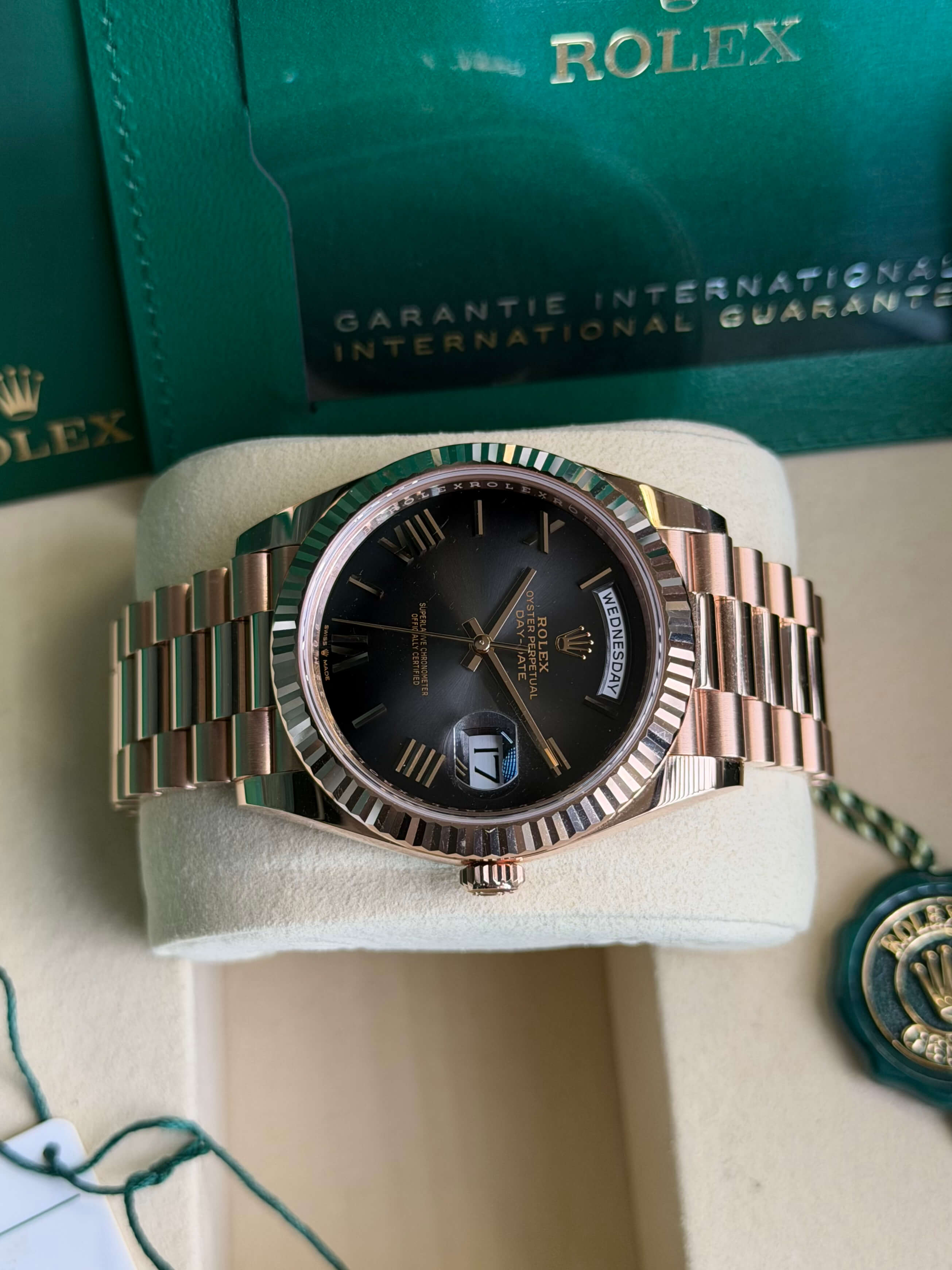 Watchrr - Authentic luxury watch