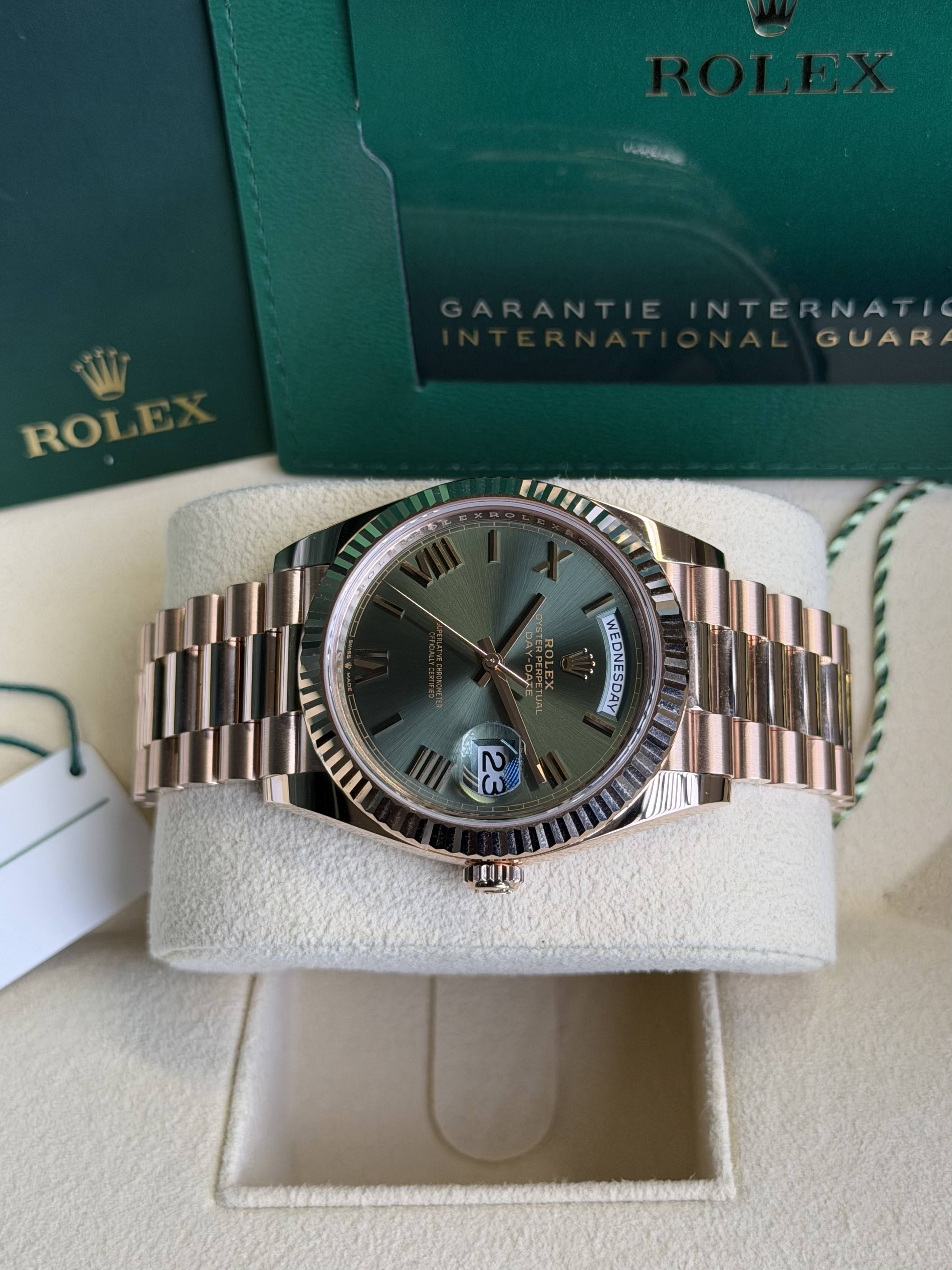 Watchrr - Authentic luxury watch