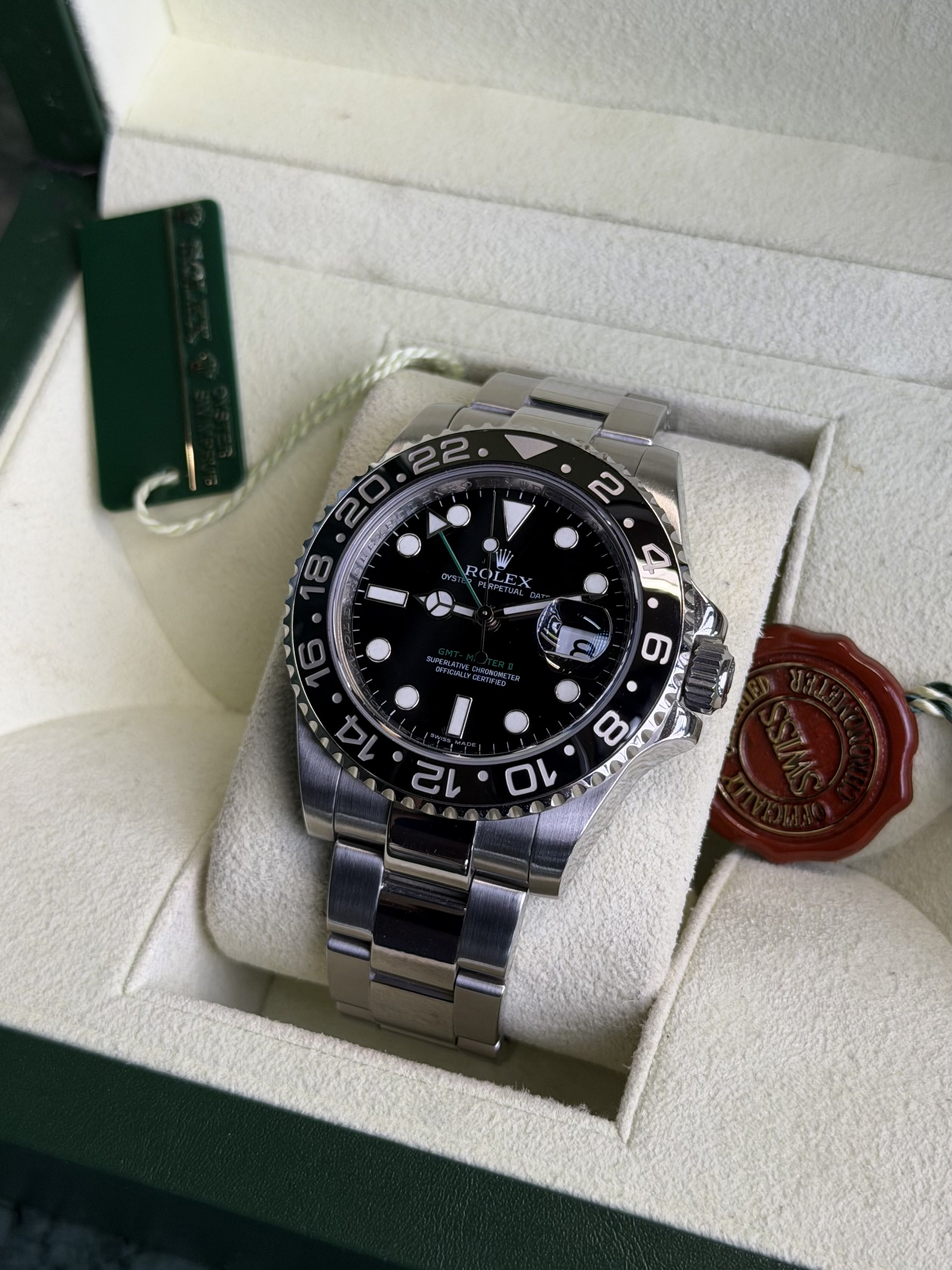 Watchrr - Authentic luxury watch