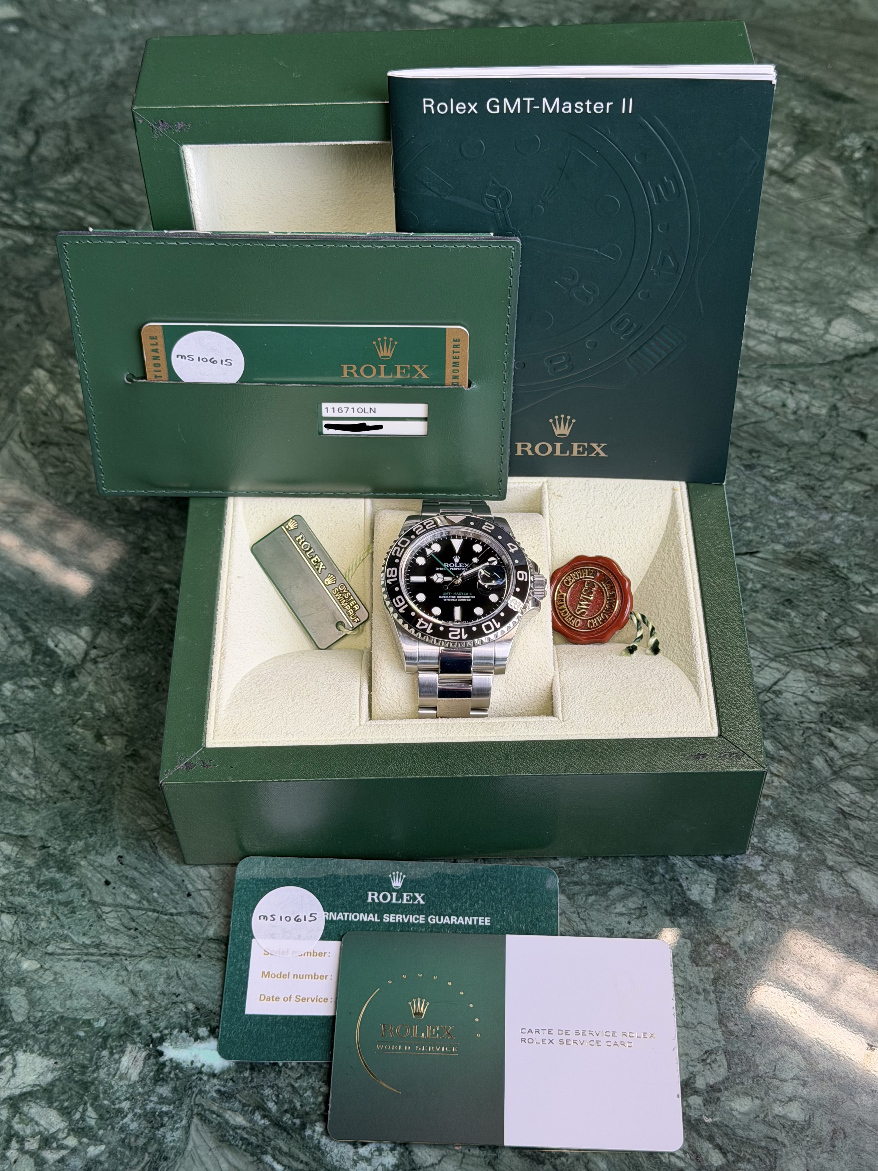 Watchrr - Authentic luxury watch