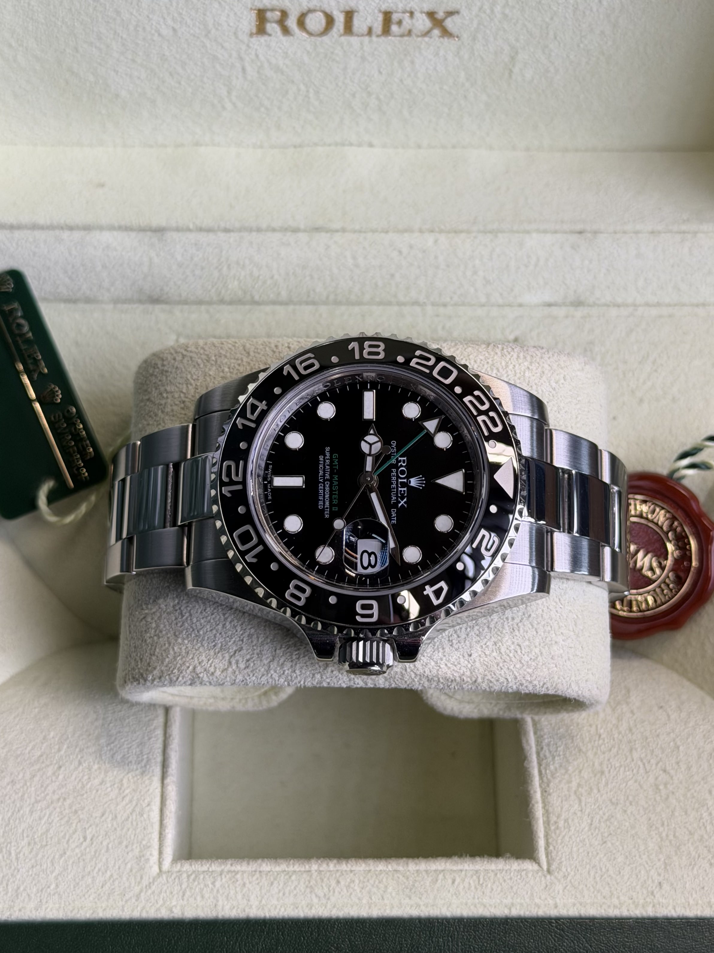 Watchrr - Authentic luxury watch