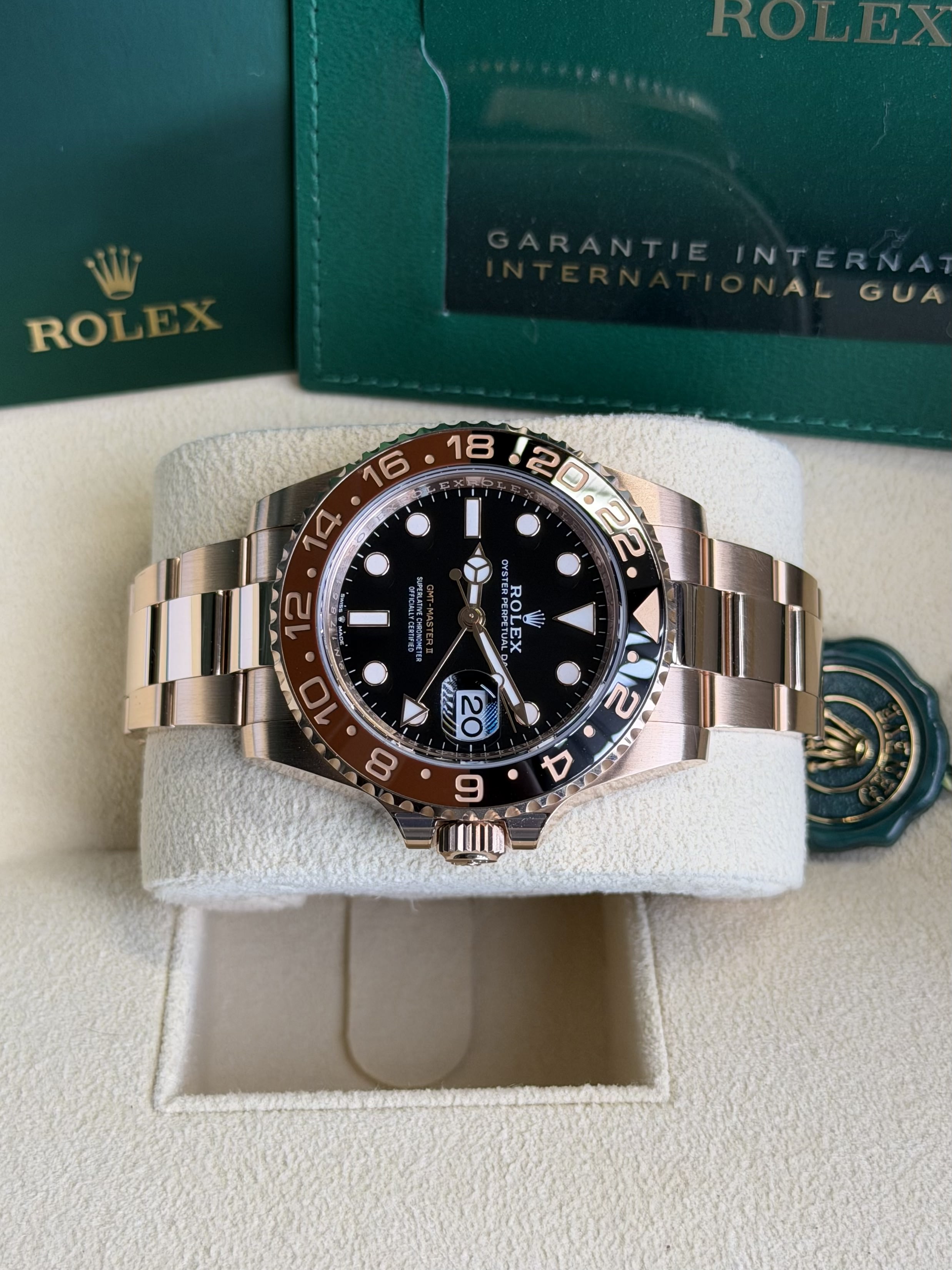 Watchrr - Authentic luxury watch