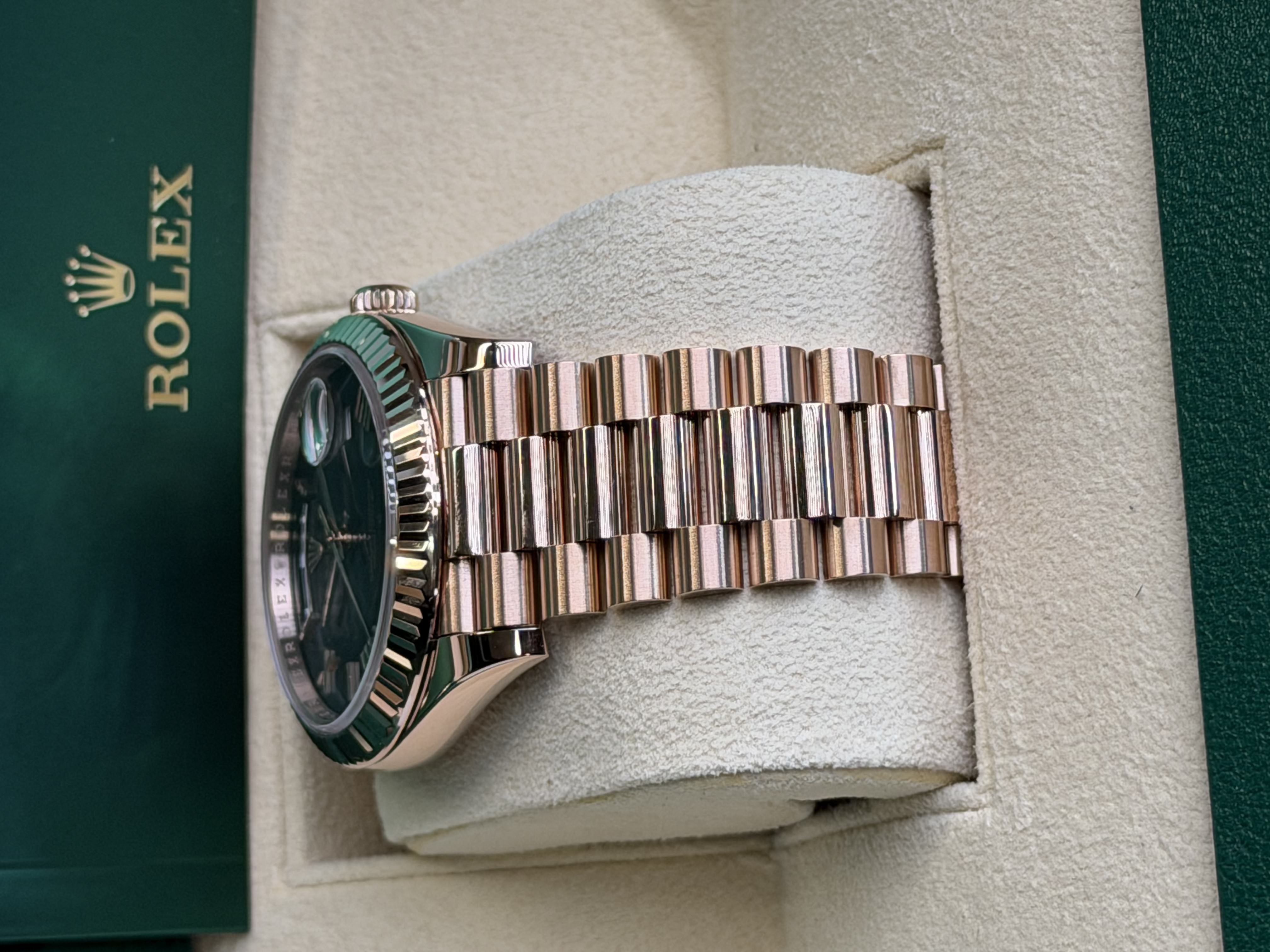 Watchrr - Authentic luxury watch