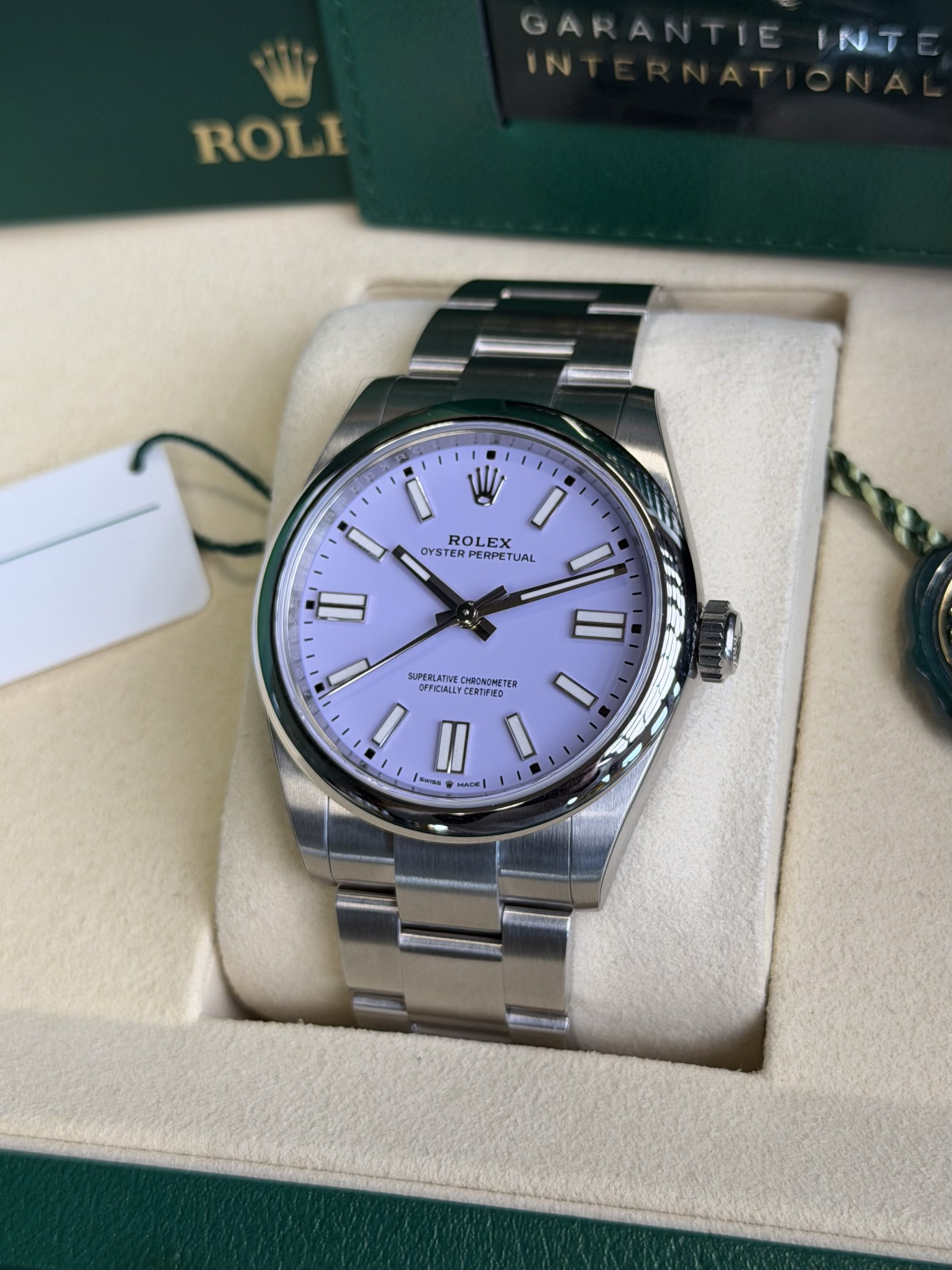 Watchrr - Authentic luxury watch