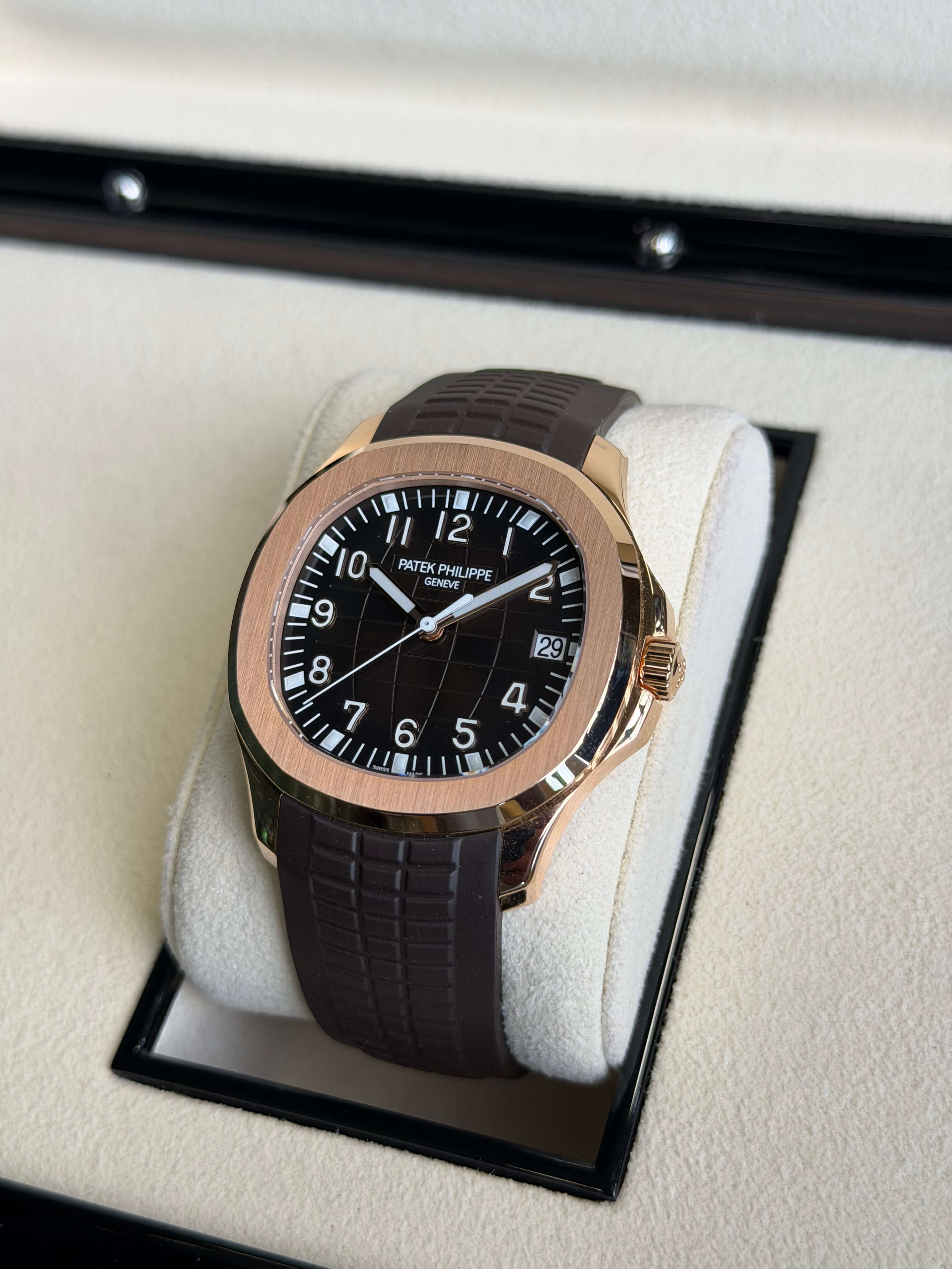 Watchrr - Authentic luxury watch
