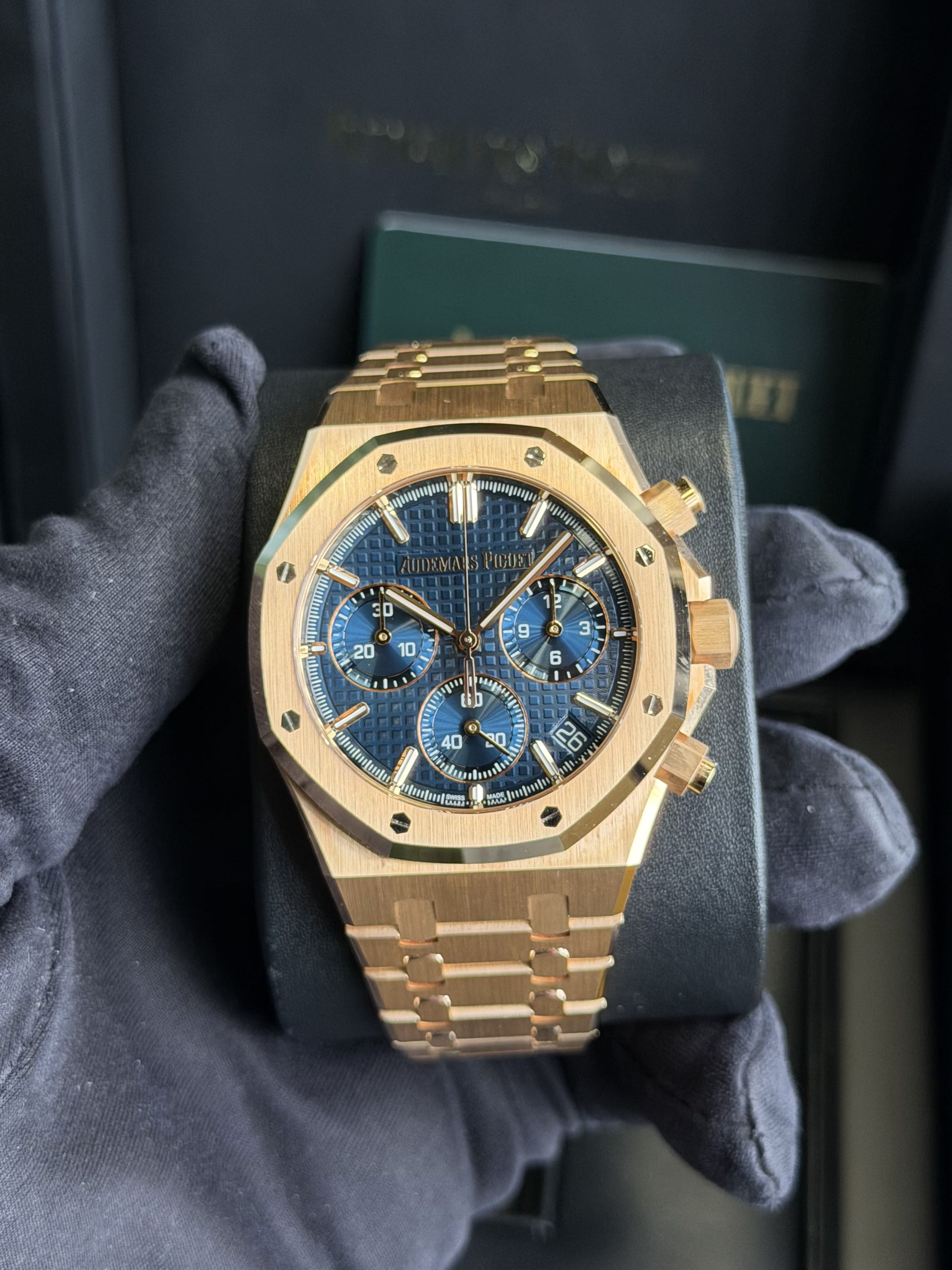 Audemars Piguet Royal Oak Chronograph 26240OR 2024 99% new Blue dial 