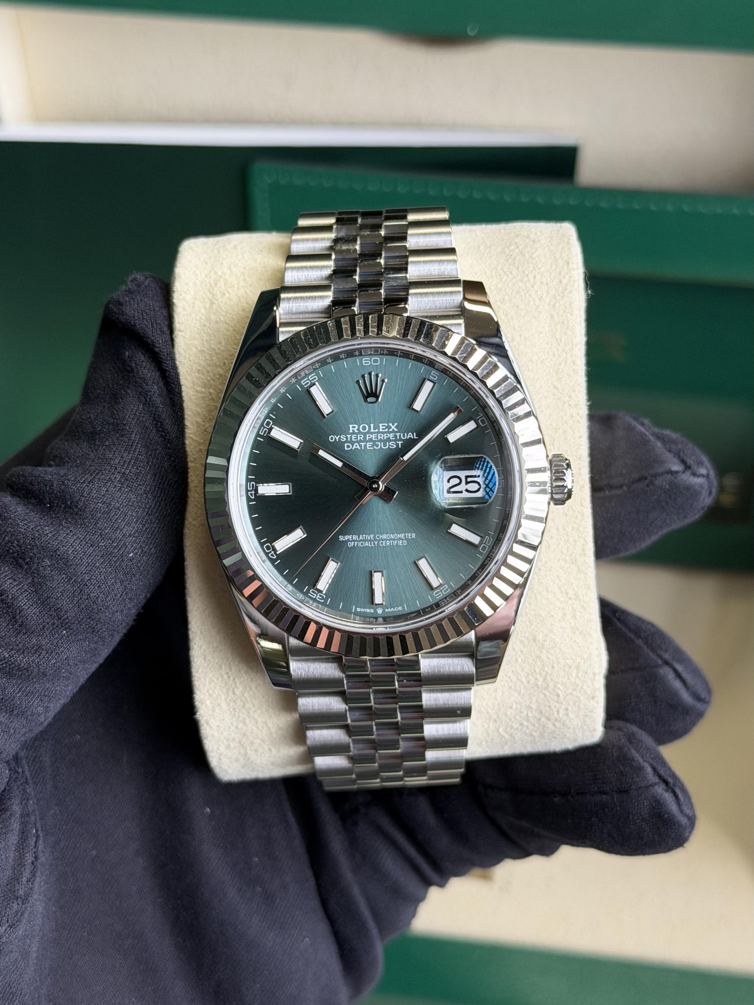 Rolex 126334-0028 Datejust 41 Stainless Steel Mint Green 2023