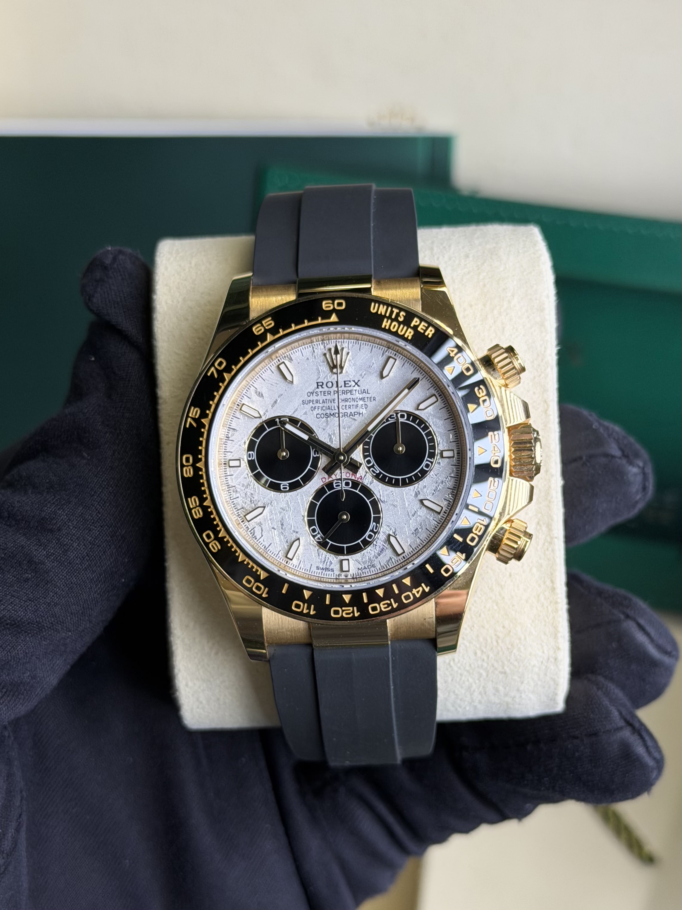 Rolex 126518LN Cosmograph Daytona Yellow Gold Oysterflex Meteorite 2026