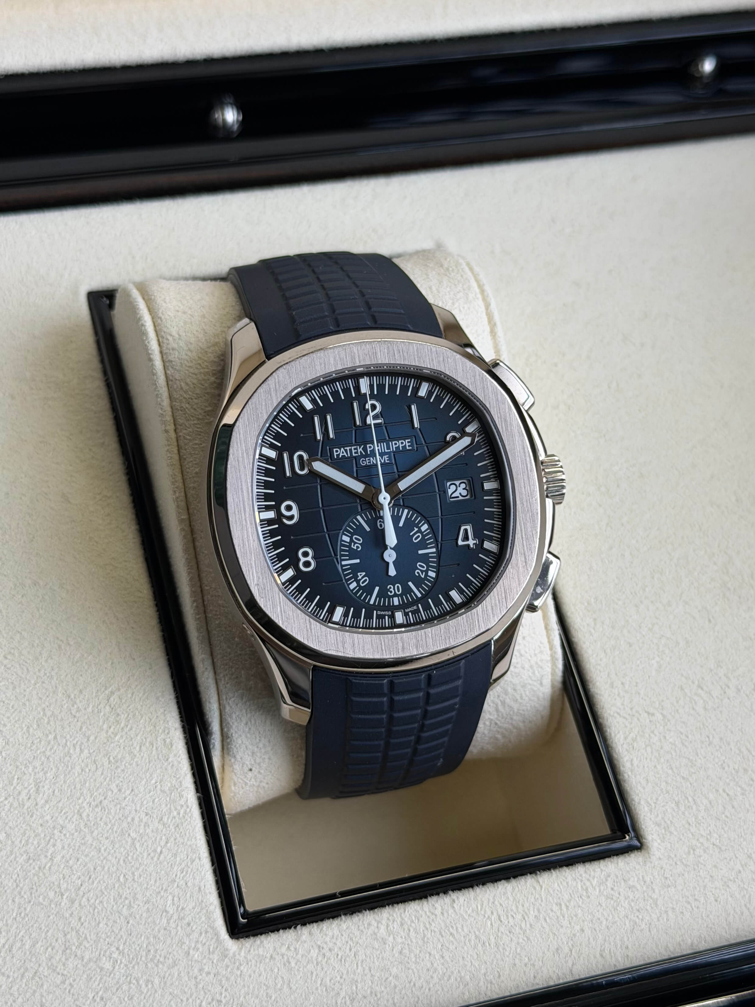 Watchrr - Authentic luxury watch
