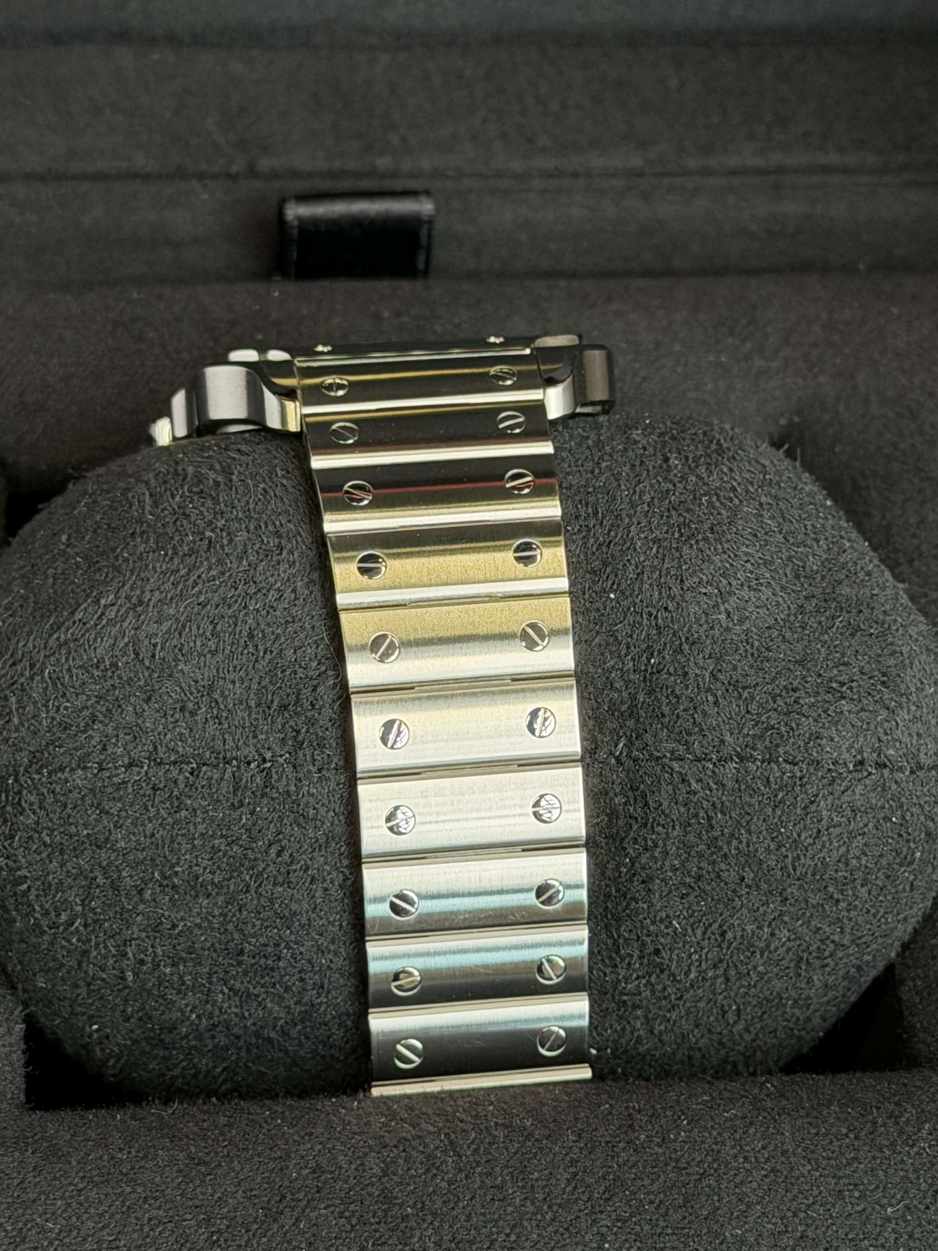 Watchrr - Authentic luxury watch