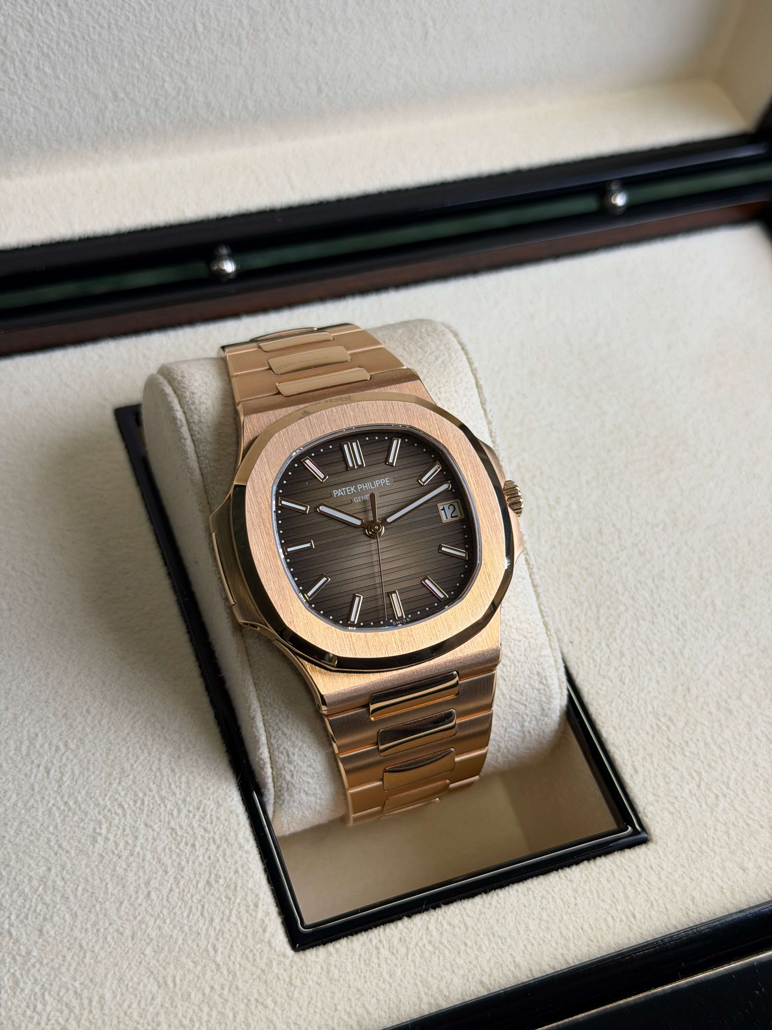 Watchrr - Authentic luxury watch