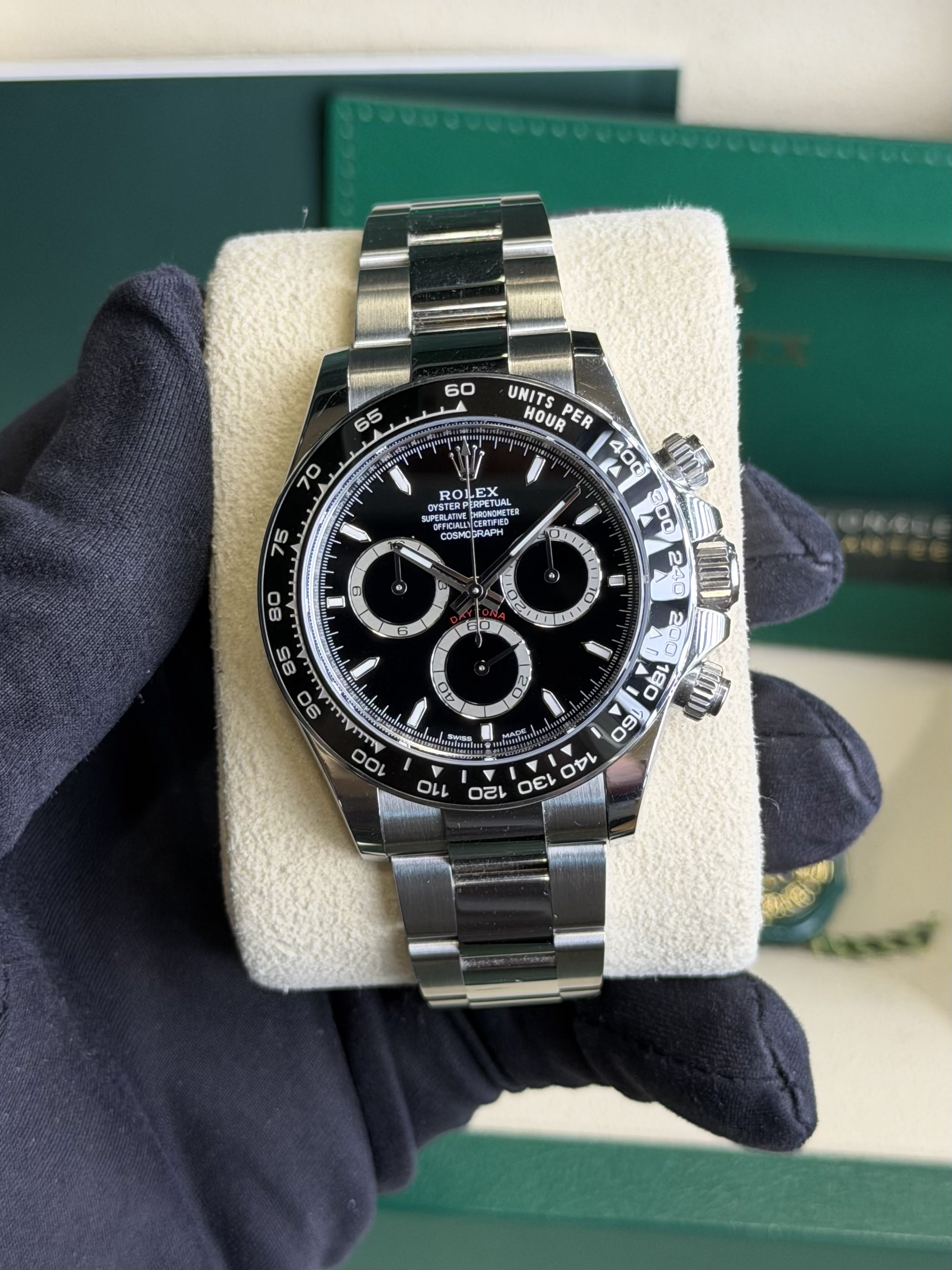 Rolex 126500LN-0002 Cosmograph Daytona Black 2024 Full set