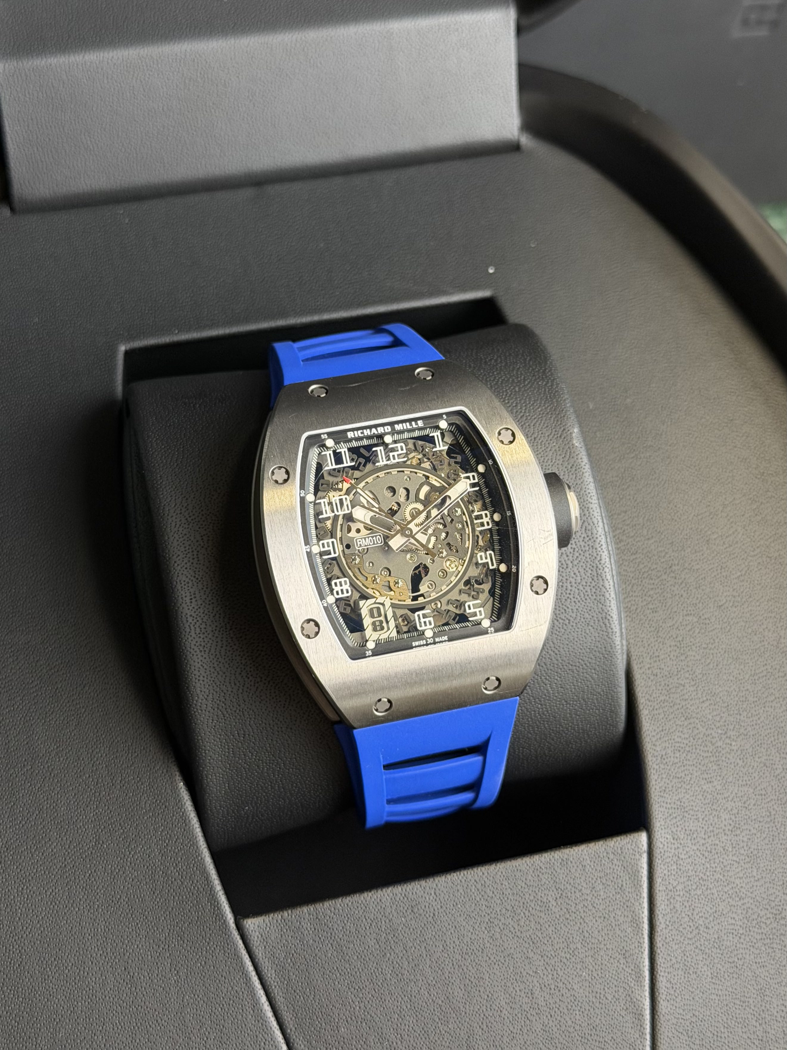 Watchrr - Authentic luxury watch