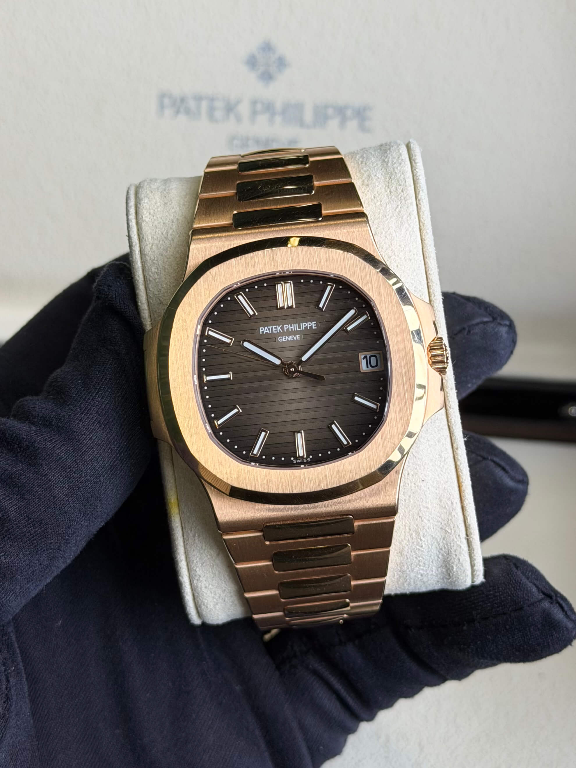 Patek Philippe Nautilus 5711/1R Rose 2019 EU Full set 330SC Caliber