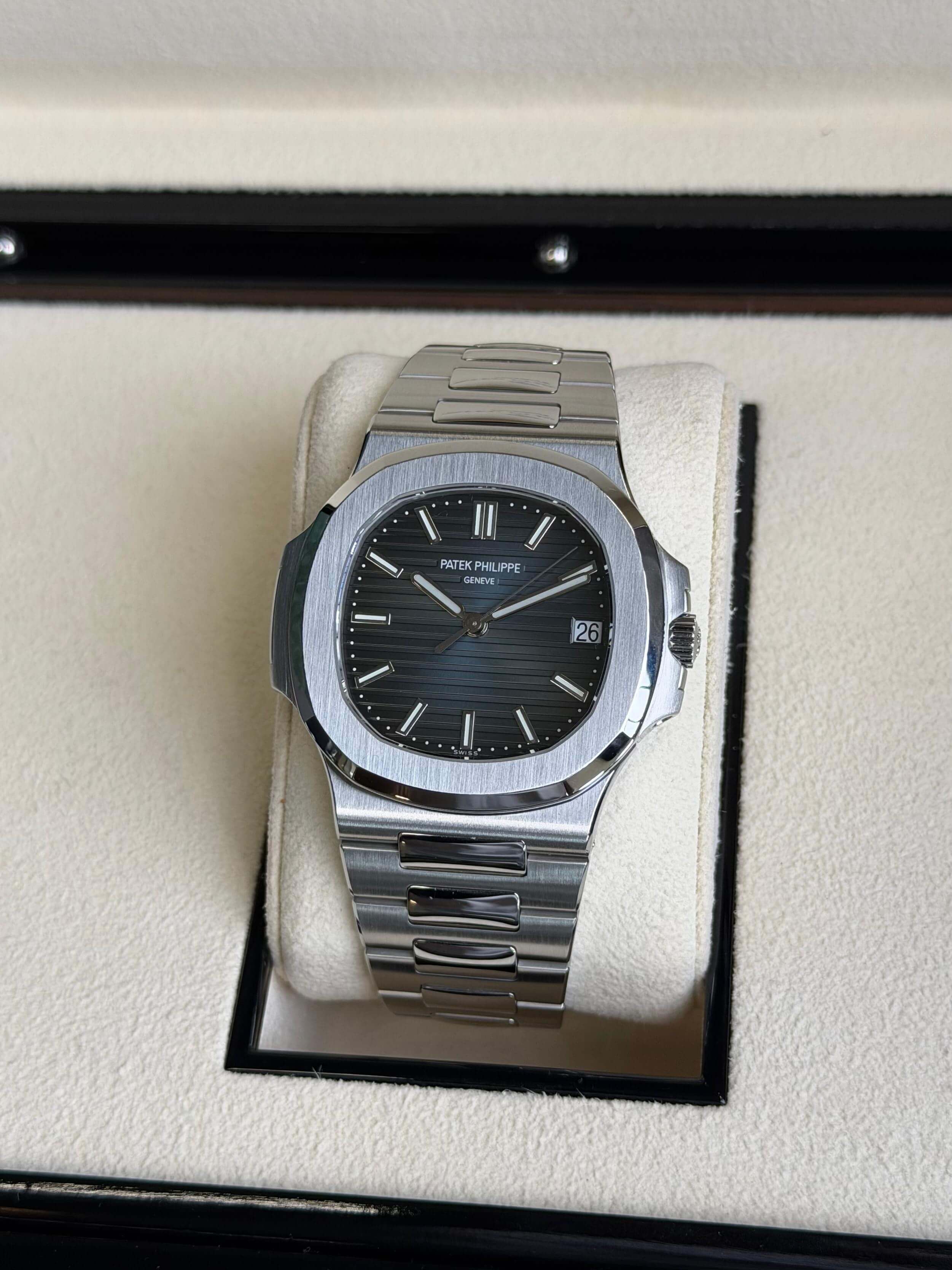 Watchrr - Authentic luxury watch