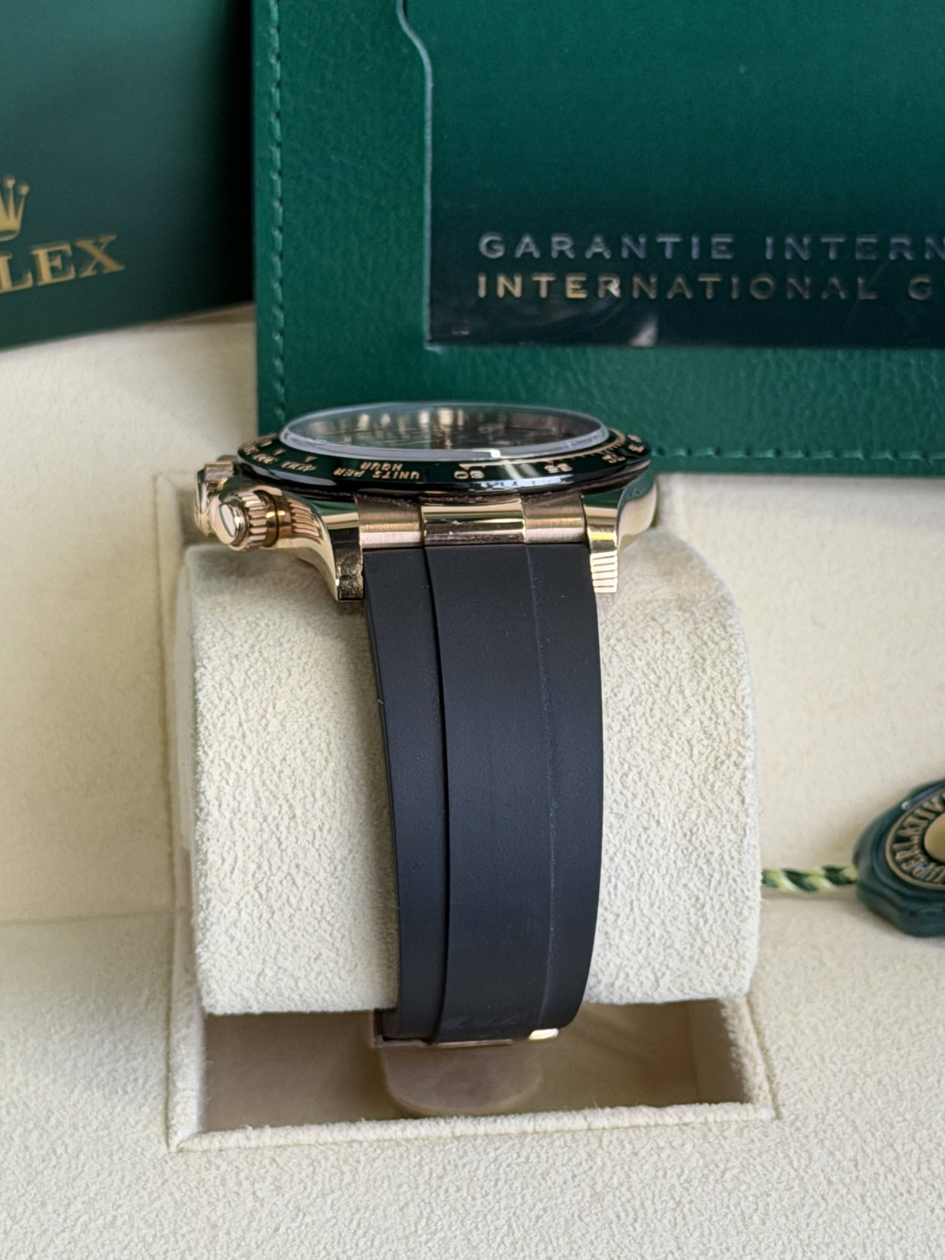 Watchrr - Authentic luxury watch