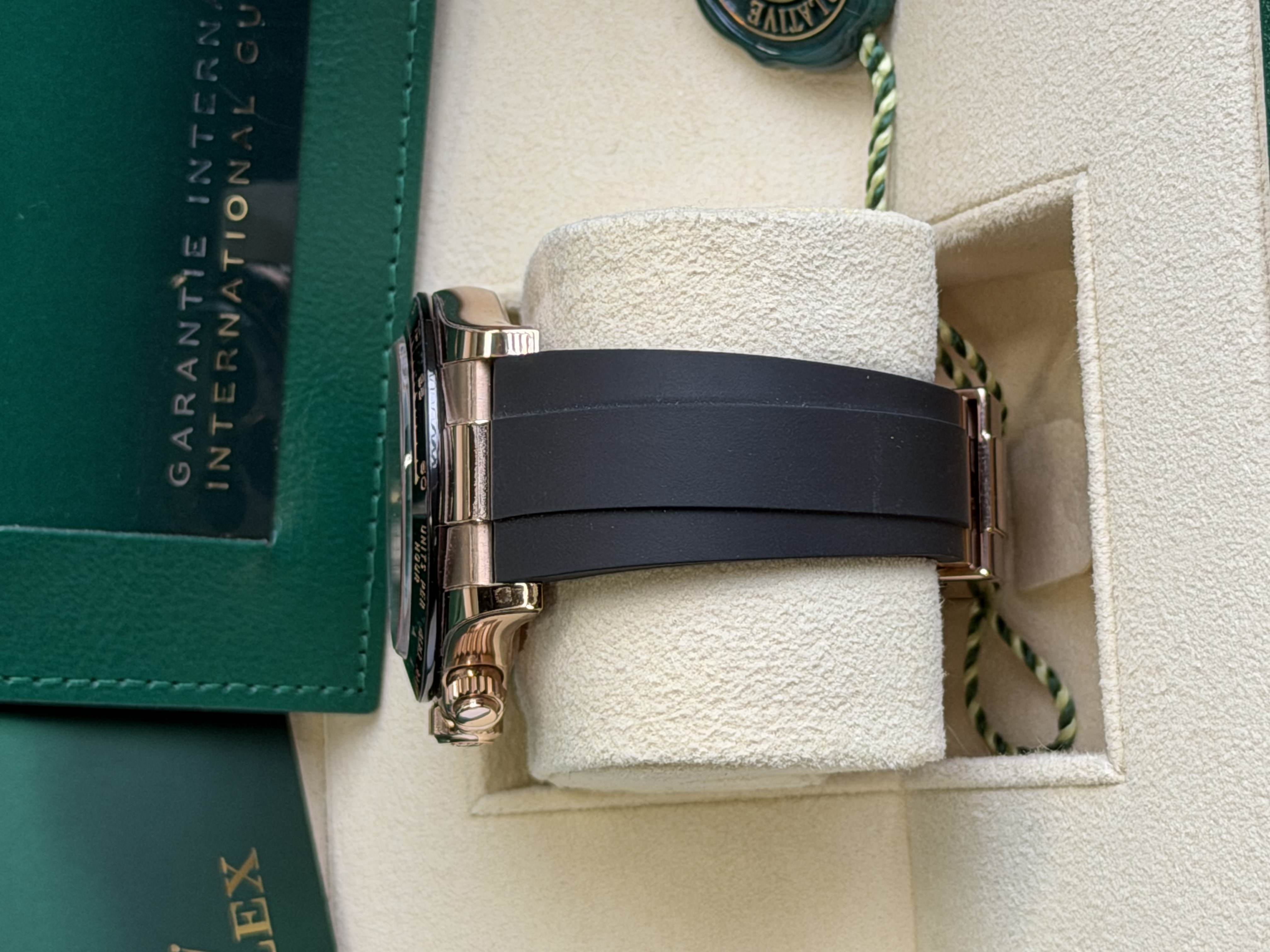 Watchrr - Authentic luxury watch