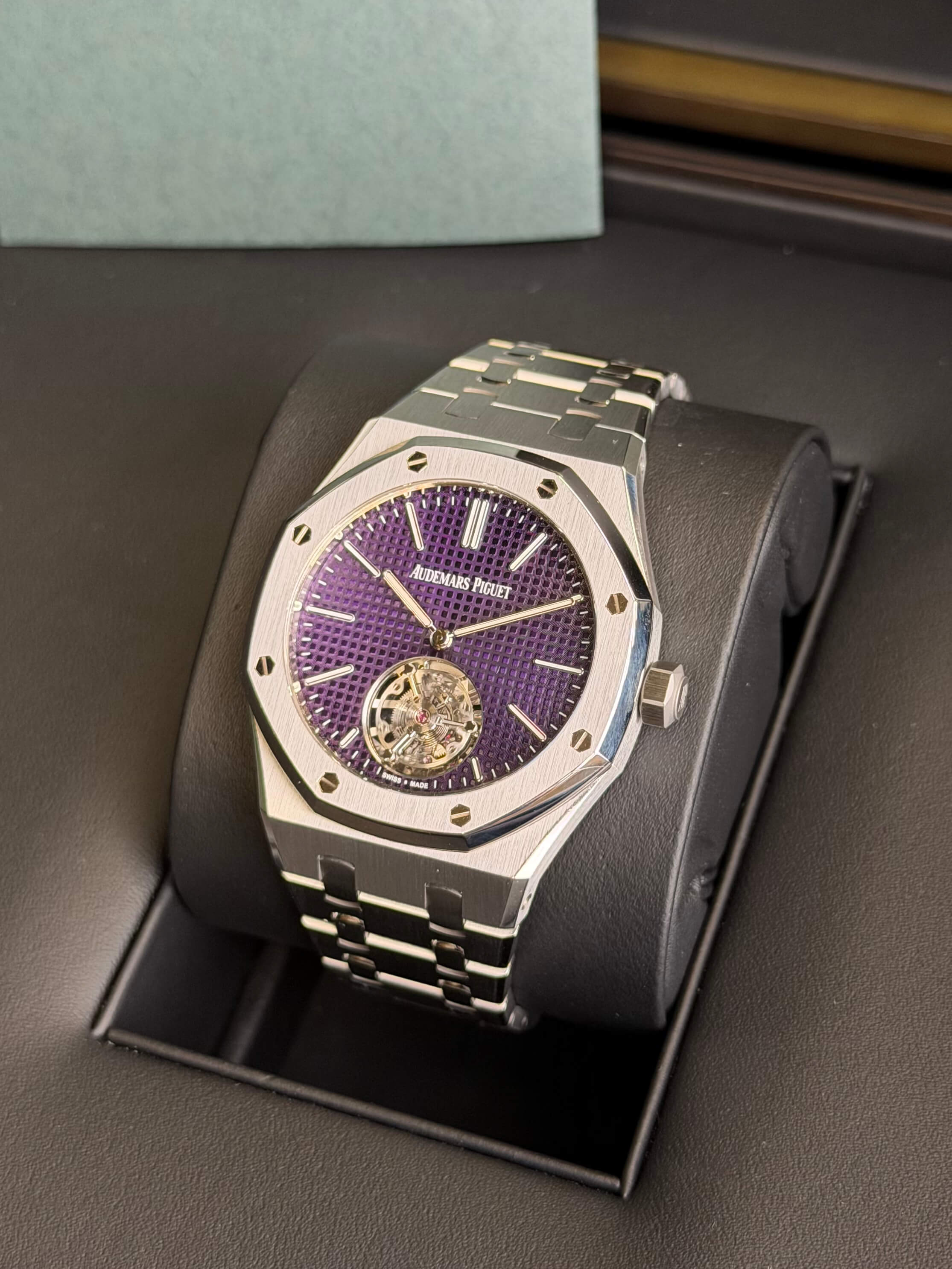 Watchrr - Authentic luxury watch