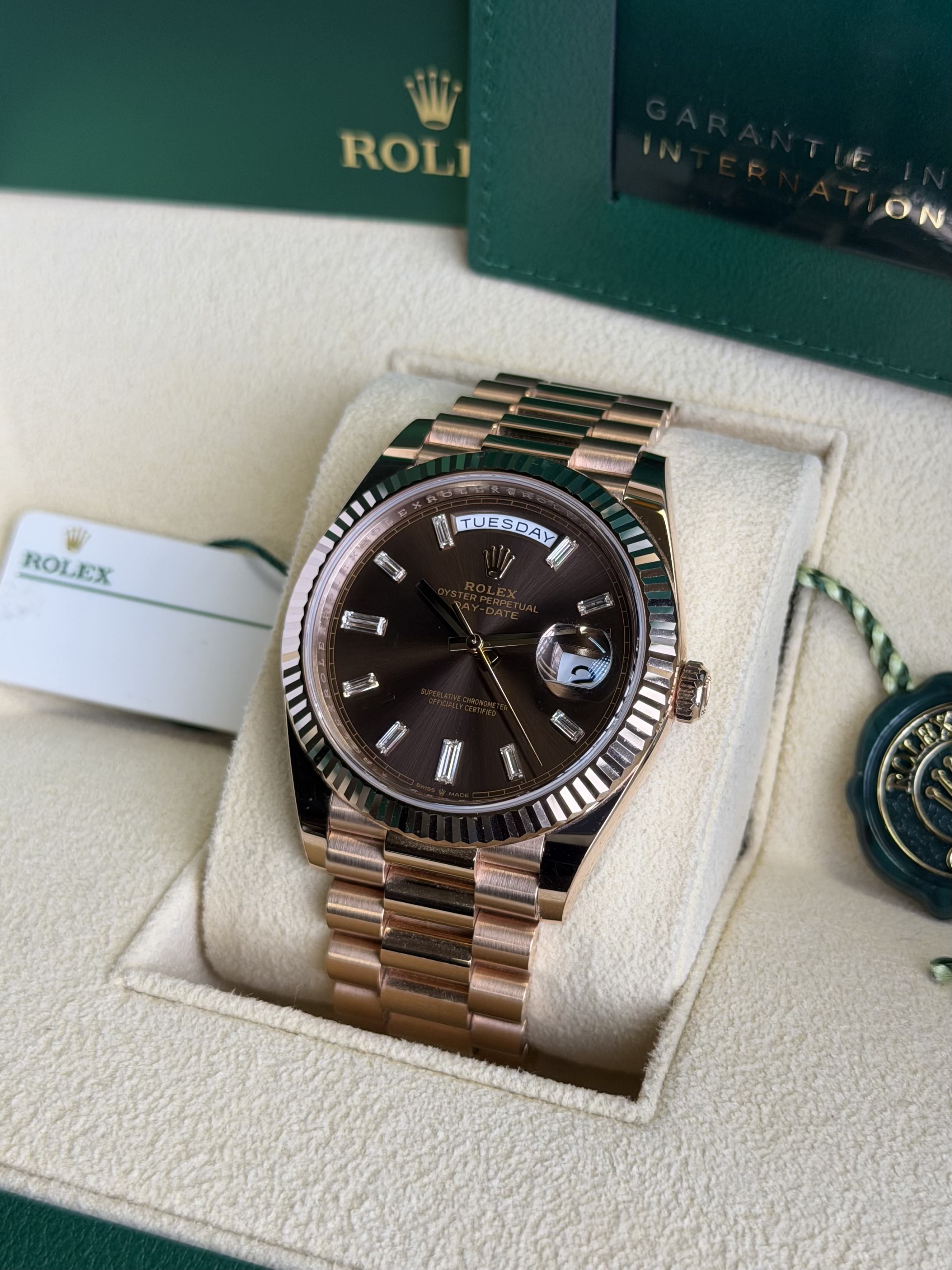 Watchrr - Authentic luxury watch