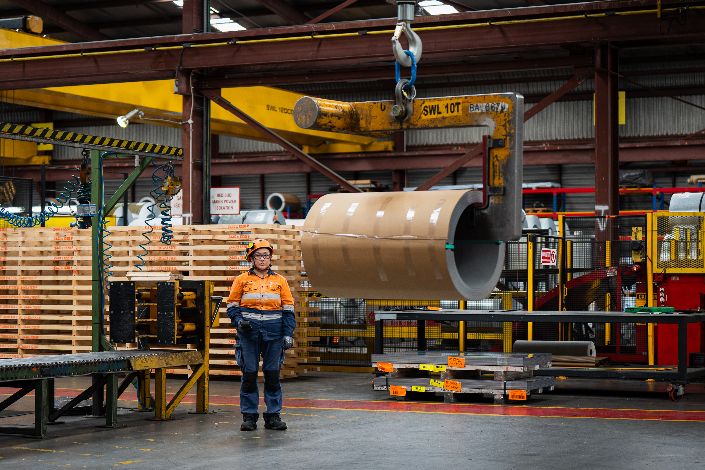 The Impact of False Alerts in Proximity Warning Systems: Understanding White Noise, the "Crying Wolf" Effect, and Cognitive Desensitization