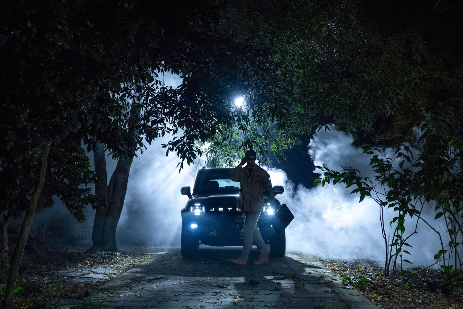 image of vehicle exterior (for an auto dealership)