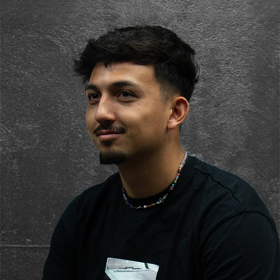 Omar Navarro heaadshot