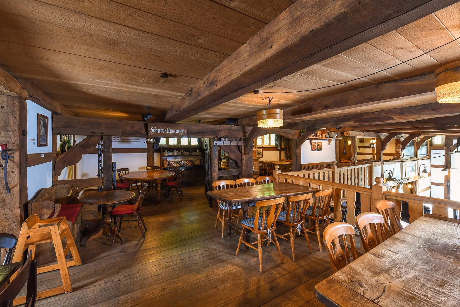 Hof Nelling von innen mit dem Weitwinkel Fotografiert.