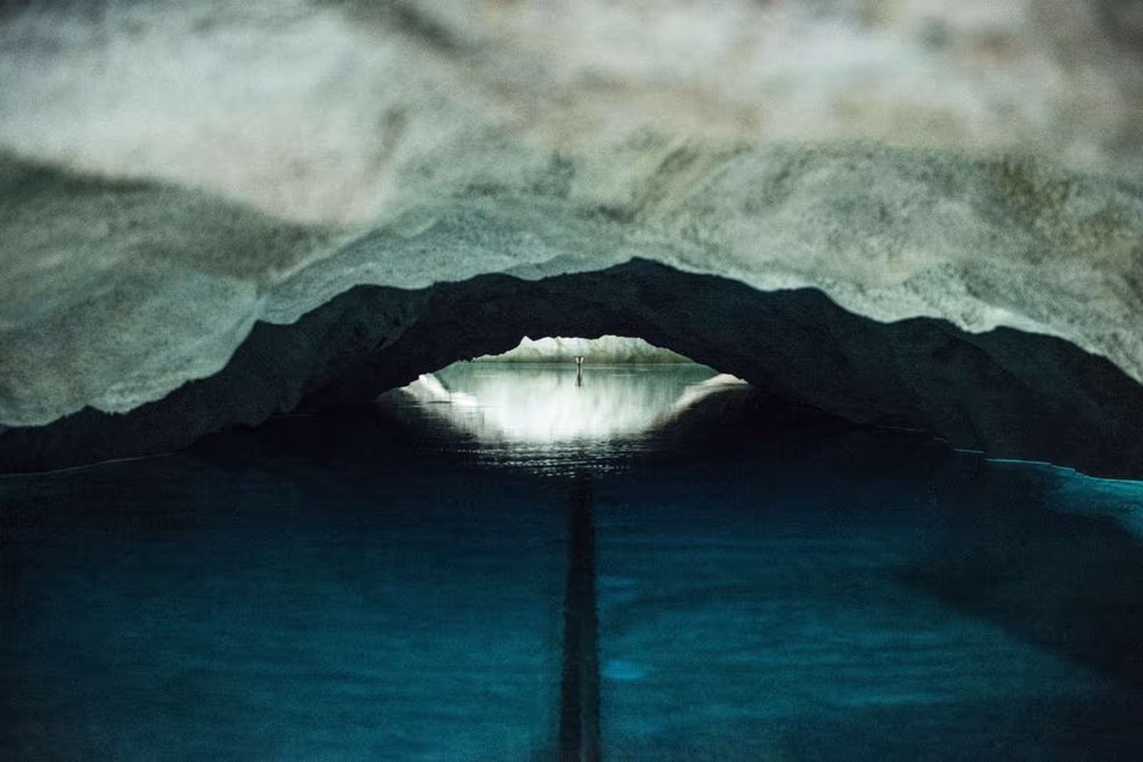 Photo de l'intérieur du réservoir d'eau de Tourbillon