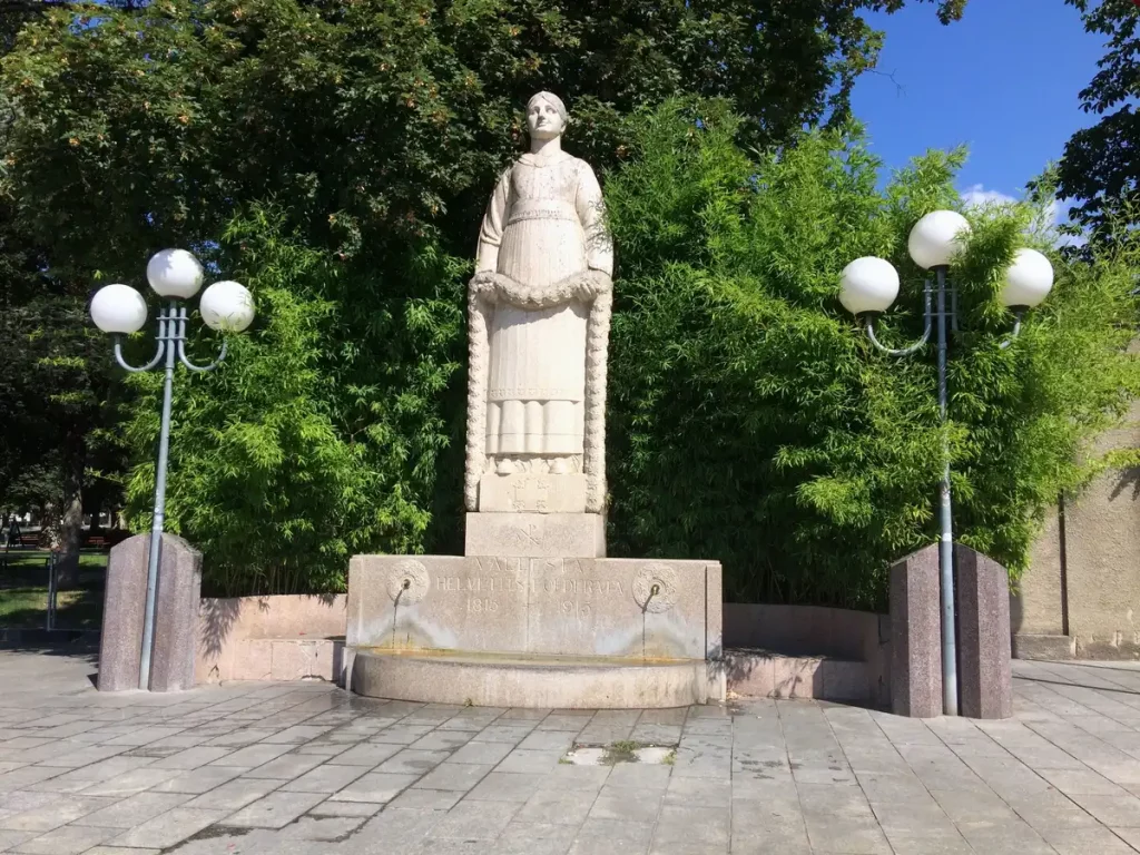 Photo de la fontaine Sainte Catherine à la place de Planta à Sion